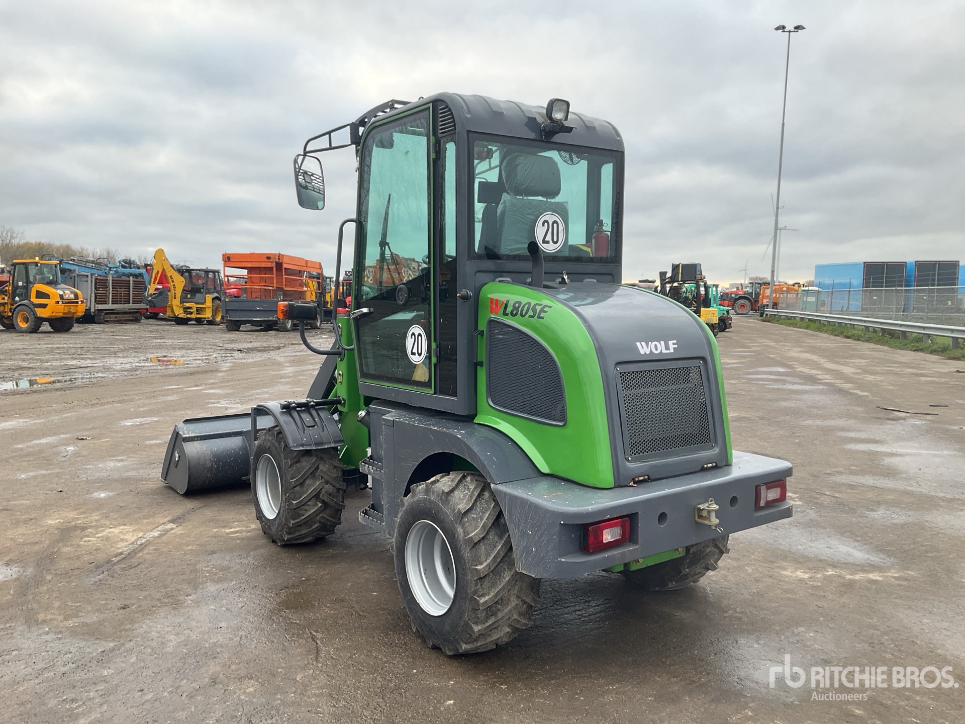 General Appearance with Picture, Left Rear Corner