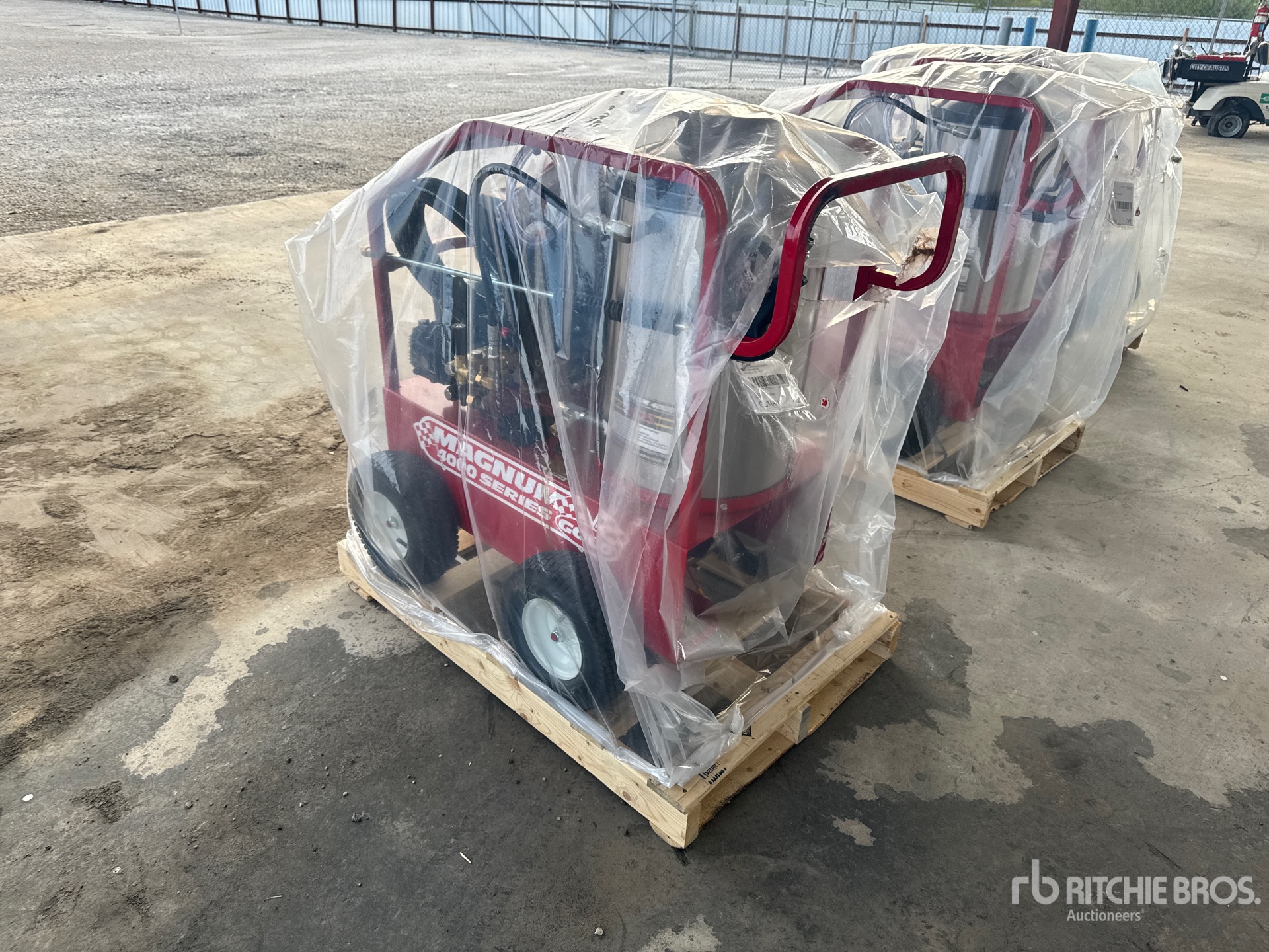 General Appearance with Foto, angolo posteriore sinistro