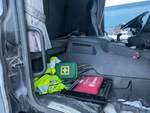 Cab with Seats/armrests