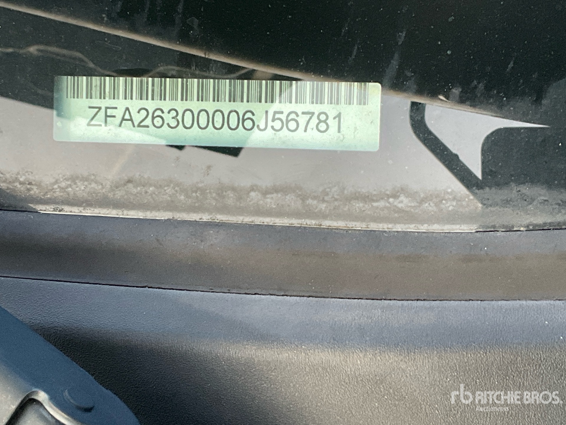 Aspect général with Numéro de série/Numéro d'identification du véhicule automobile