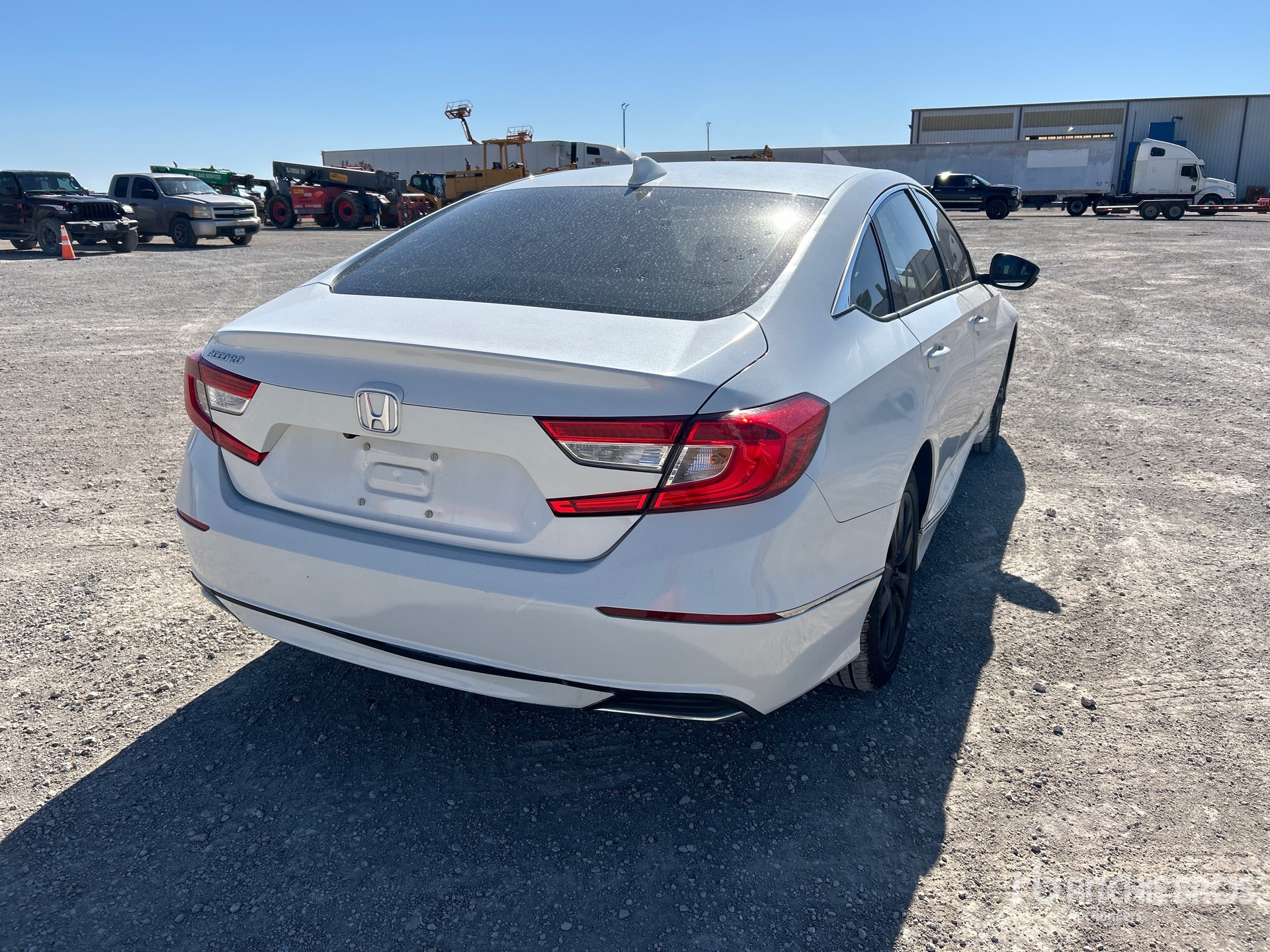 General Appearance with Bild, Ecke hinten rechts