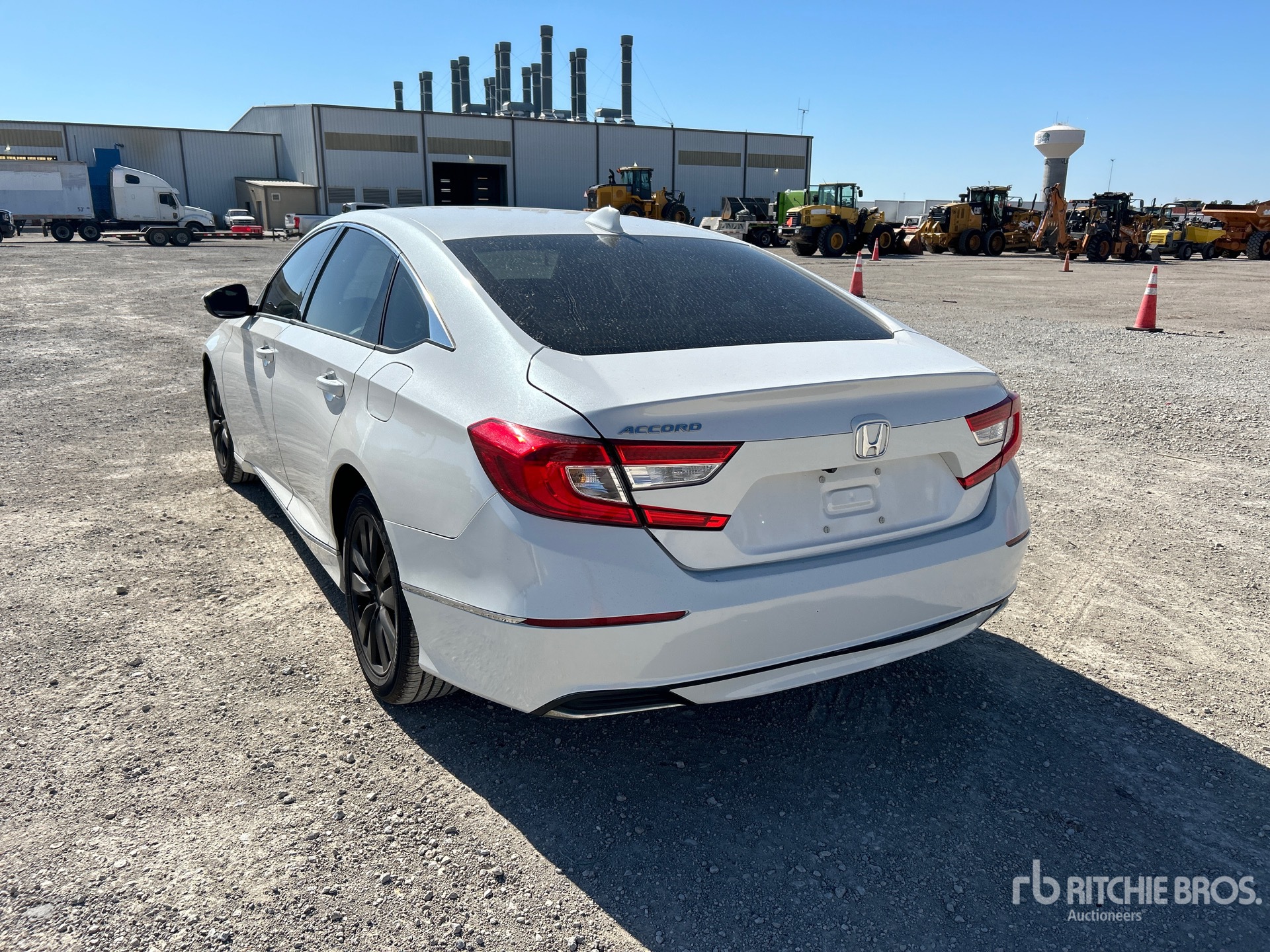 General Appearance with Bild, Ecke hinten links