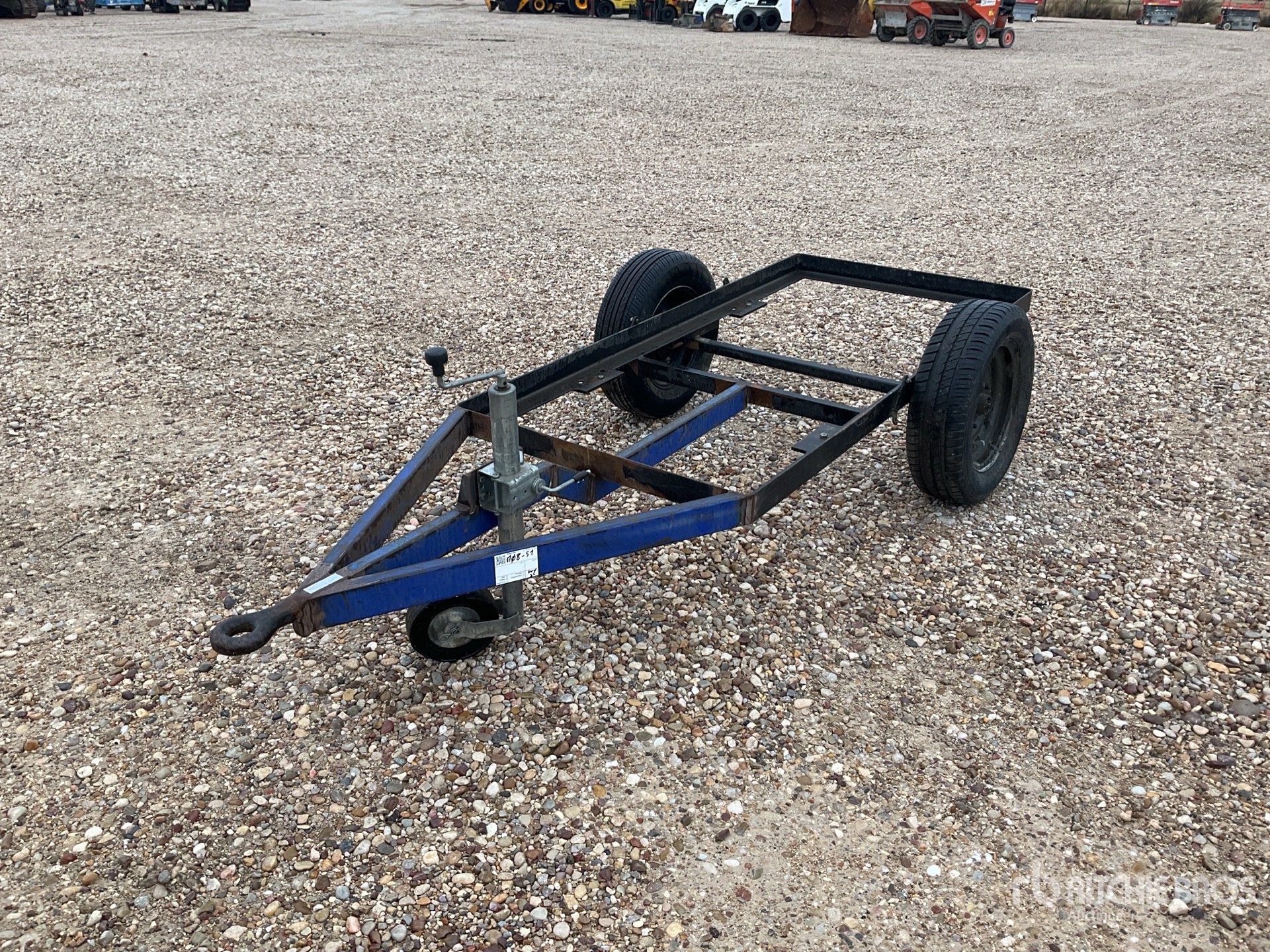 General Appearance with Bild, Ecke vorne links