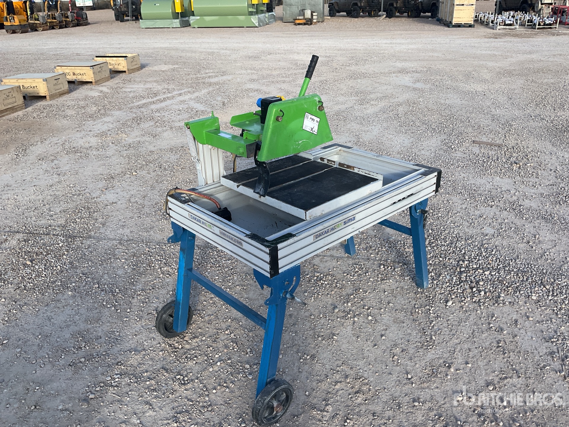 General Appearance with Picture, Left Front Corner