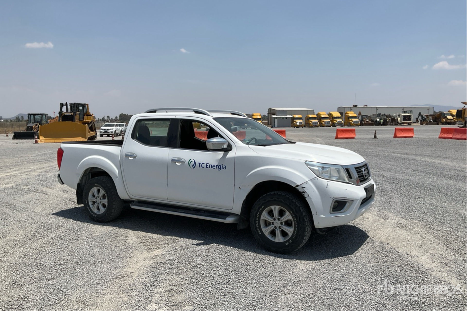 General Appearance with Bild, Ecke vorne rechts