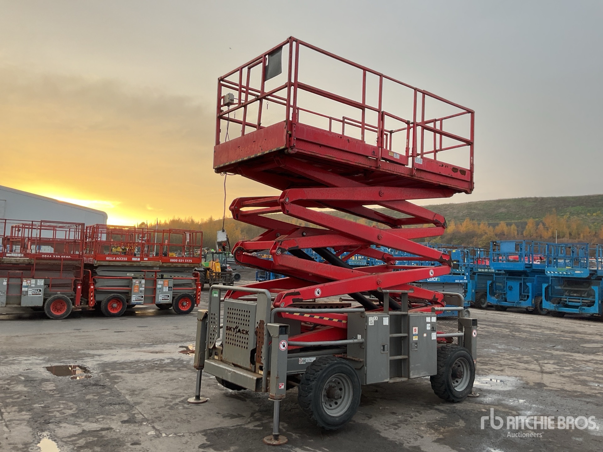 General Appearance with Featured Photo