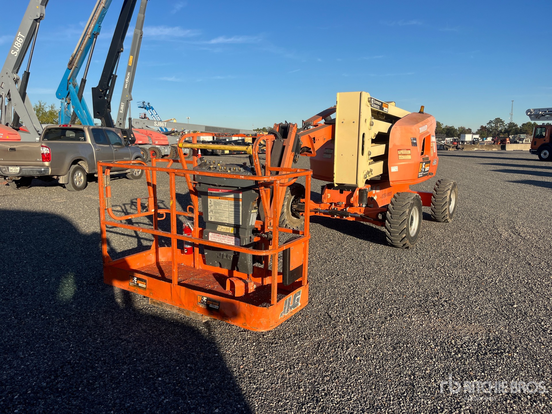 General Appearance with Picture, Left Front Corner