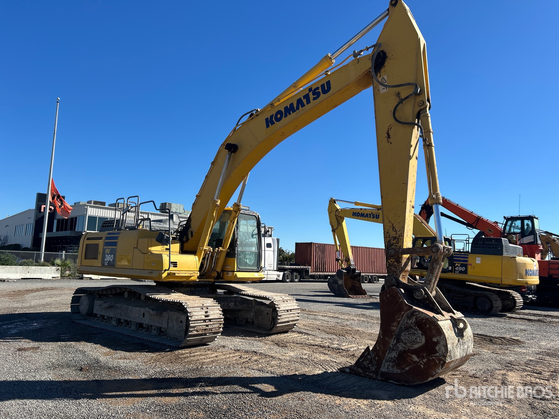 General Appearance with Foto, angolo anteriore destro