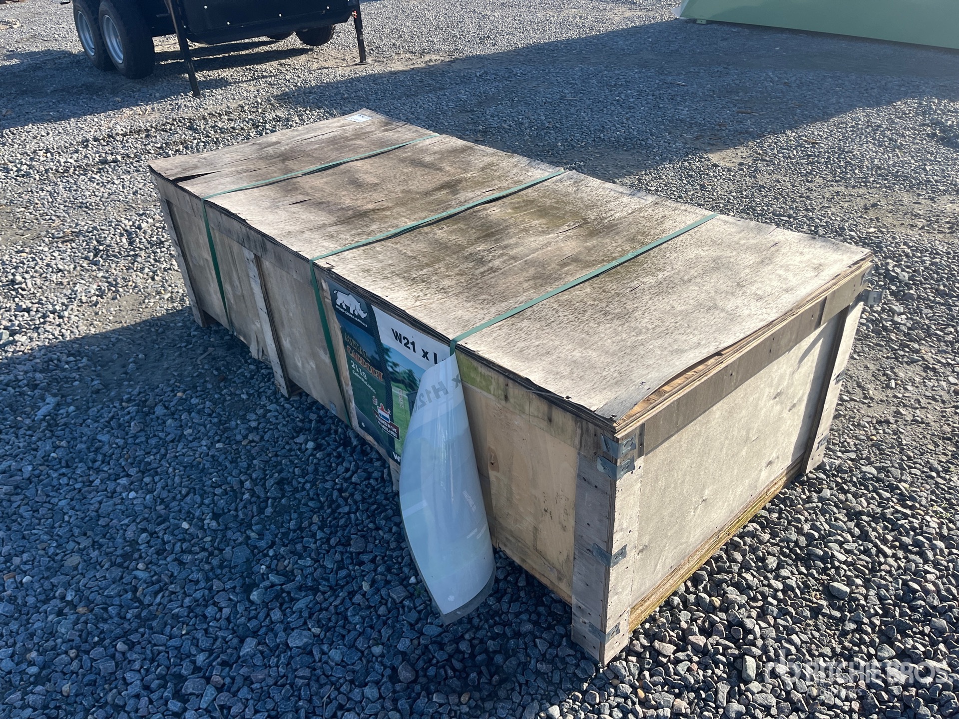 General Appearance with Image, coin avant droit