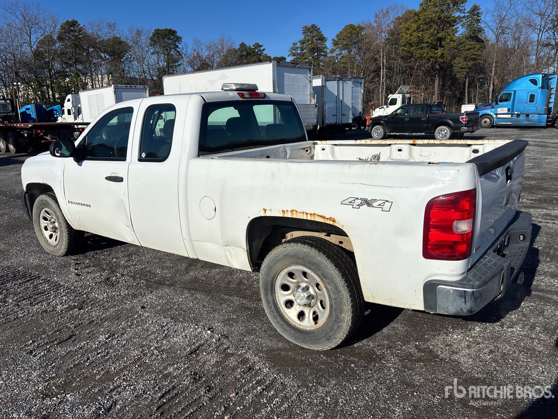 General Appearance with Picture, Left Rear Corner