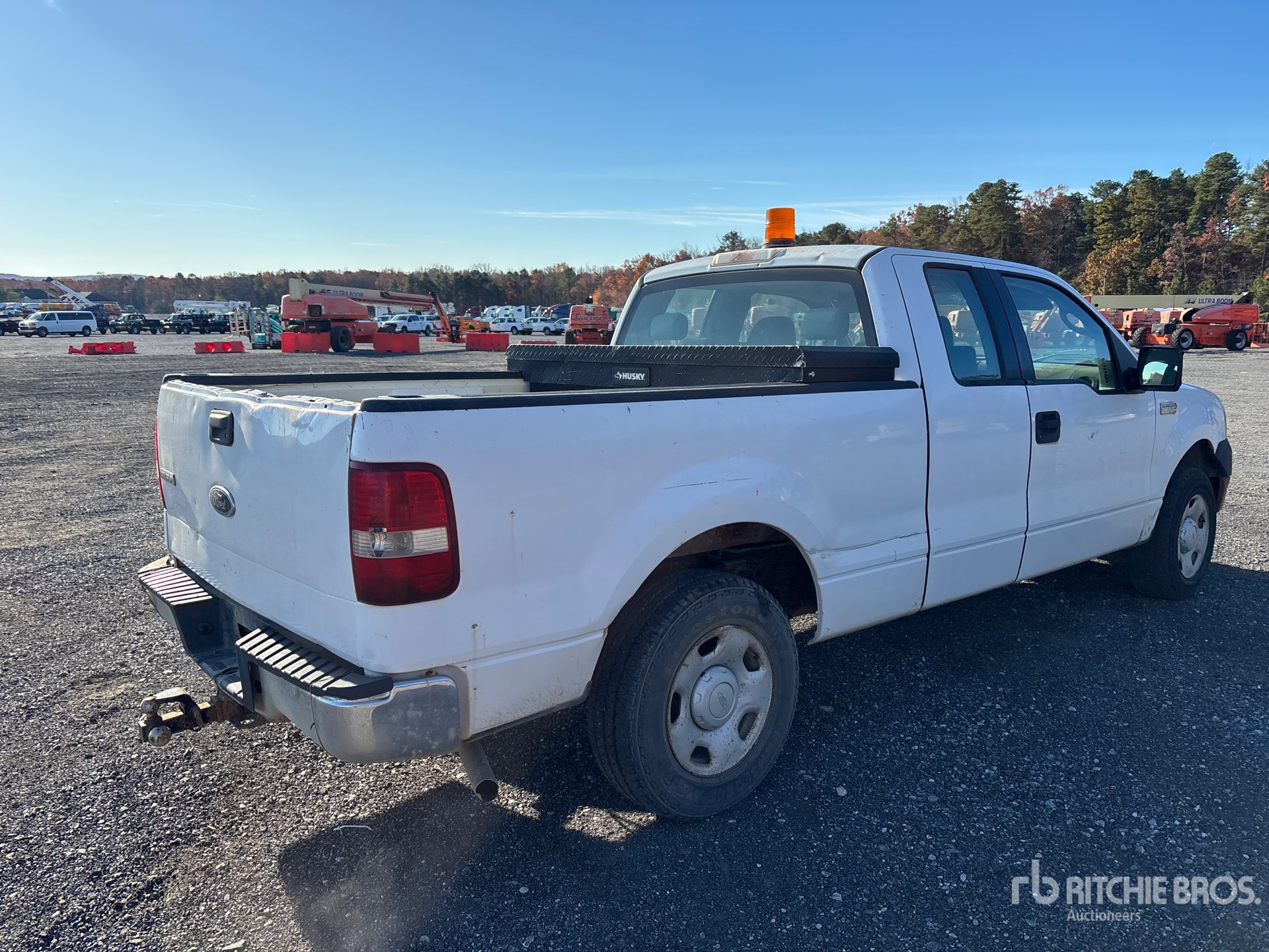 General Appearance with Foto, angolo anteriore sinistro