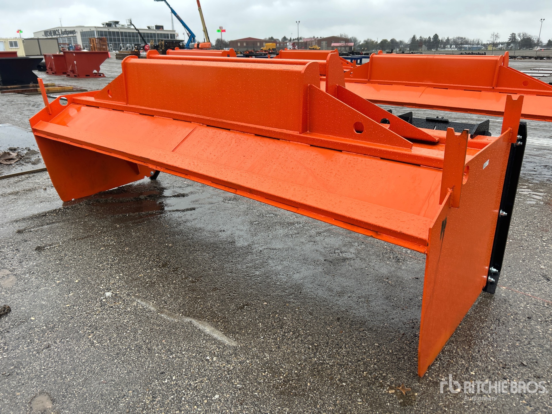 Aspect général with Image, coin arrière droit