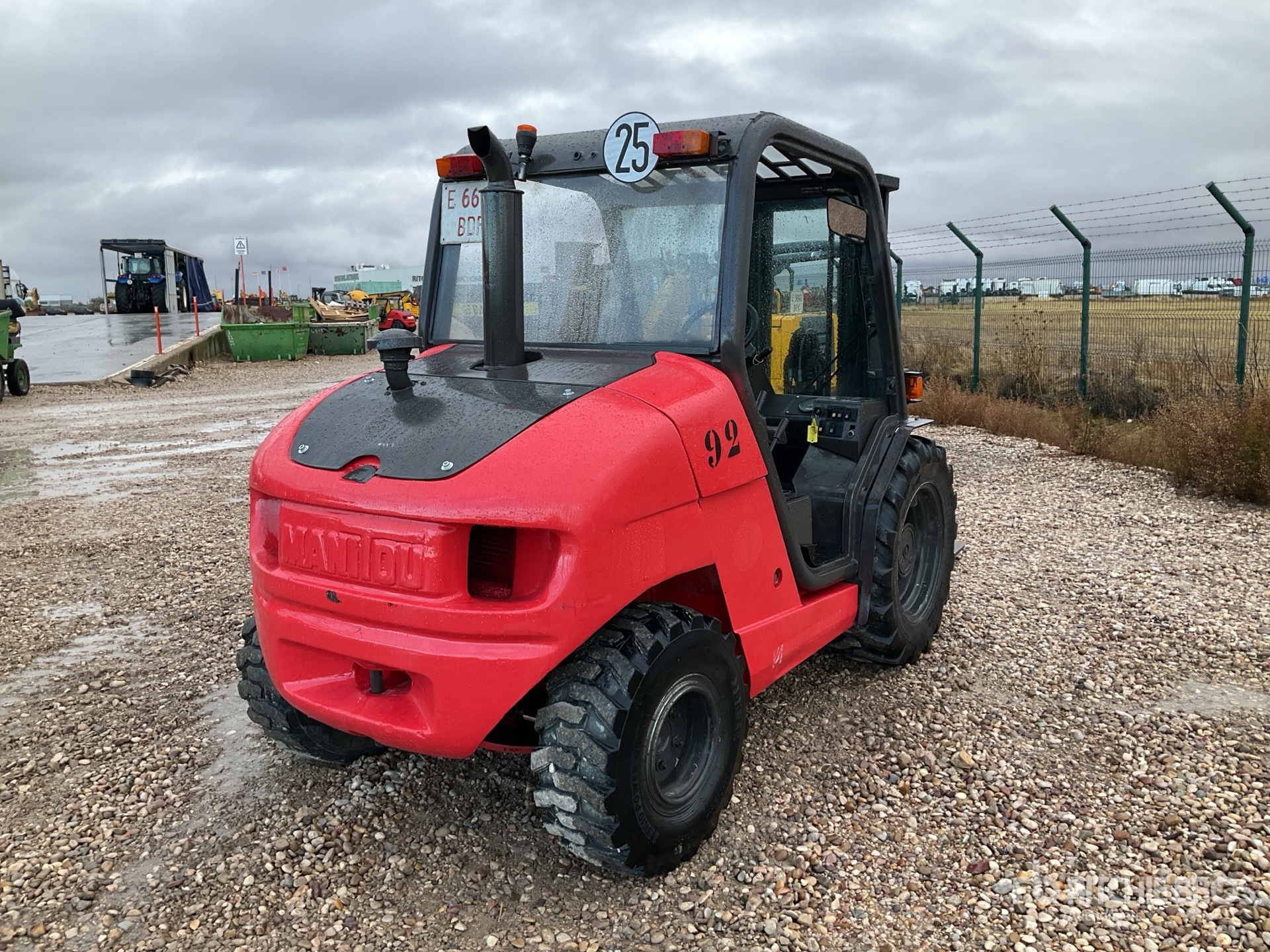 General Appearance with Picture, Right Rear Corner