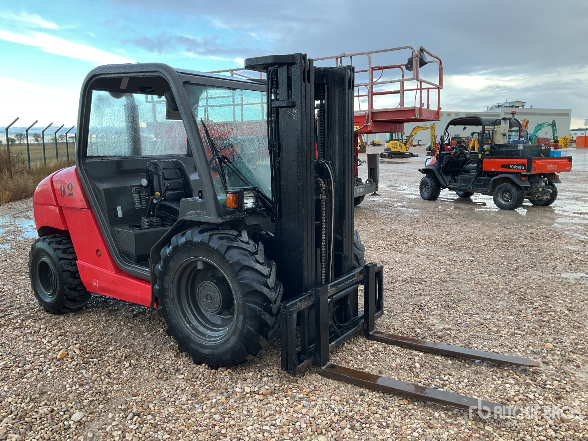 General Appearance with Picture, Right Front Corner