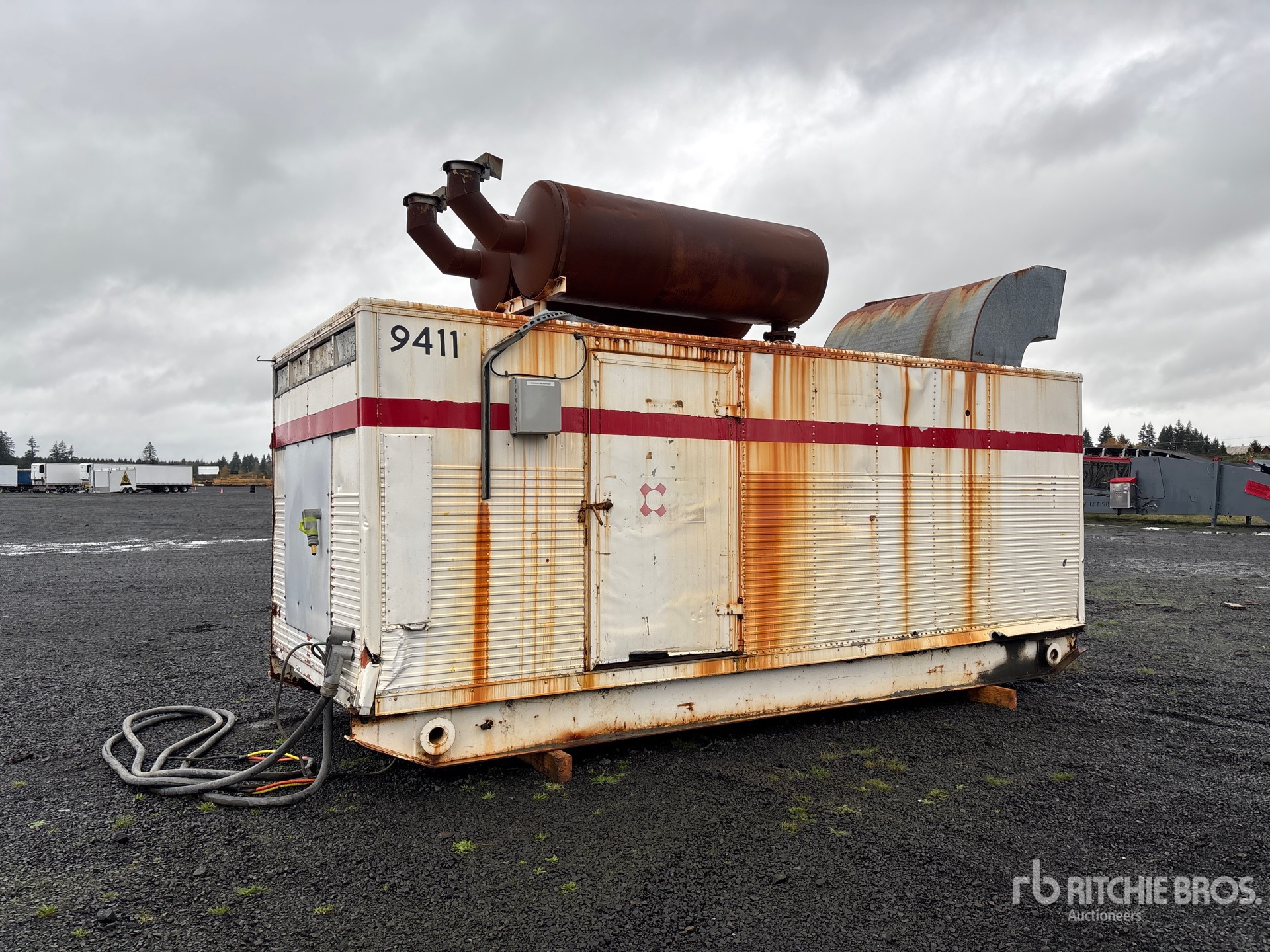 General Appearance with Picture, Left Front Corner