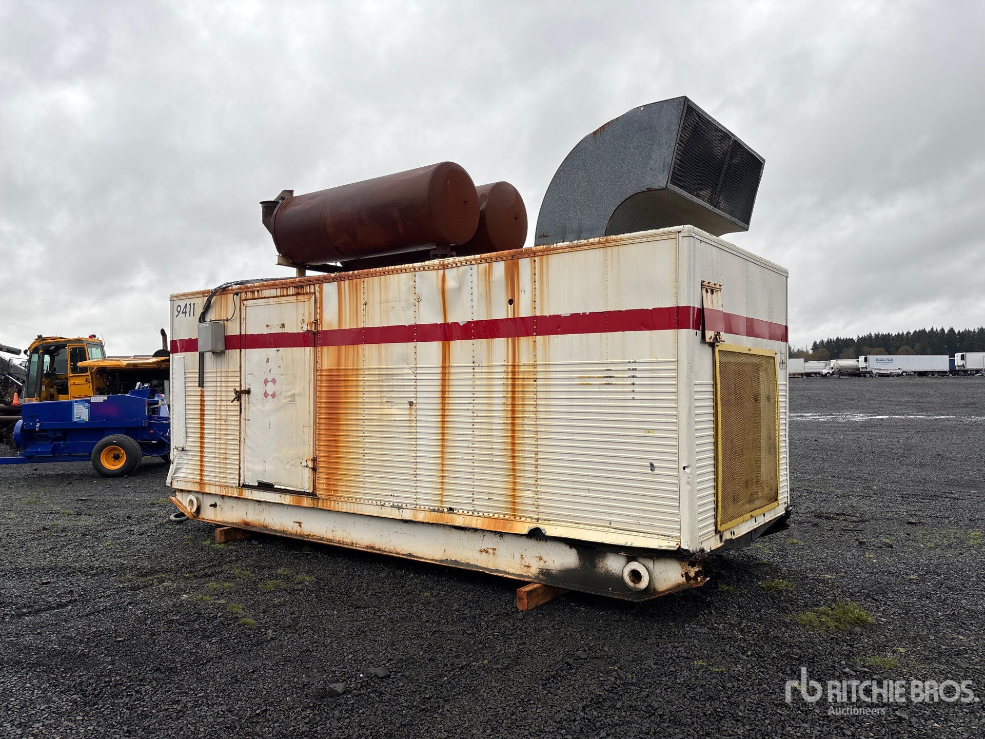 General Appearance with Picture, Left Rear Corner