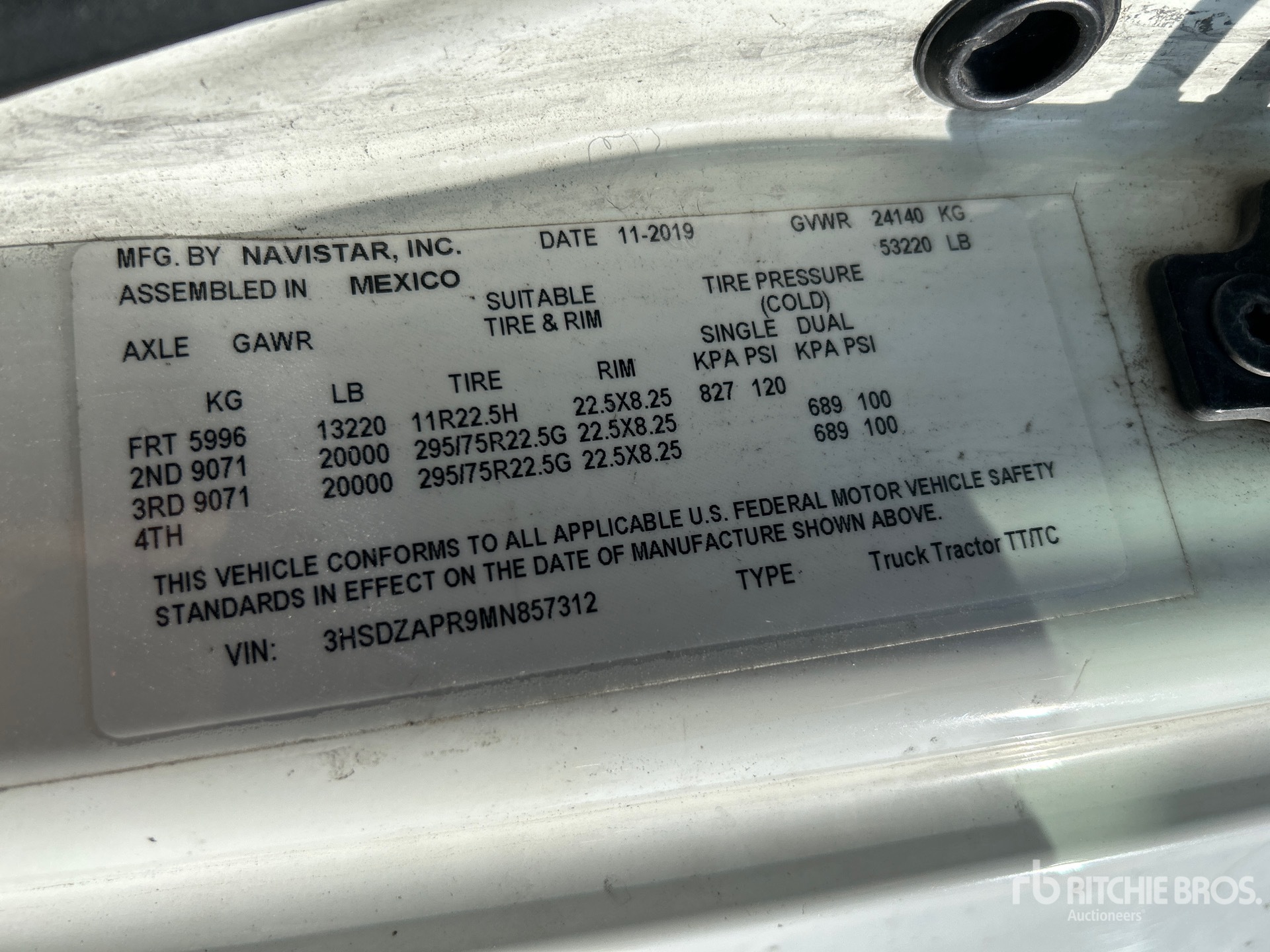 General Appearance with Numéro de série/Numéro d'identification du véhicule automobile