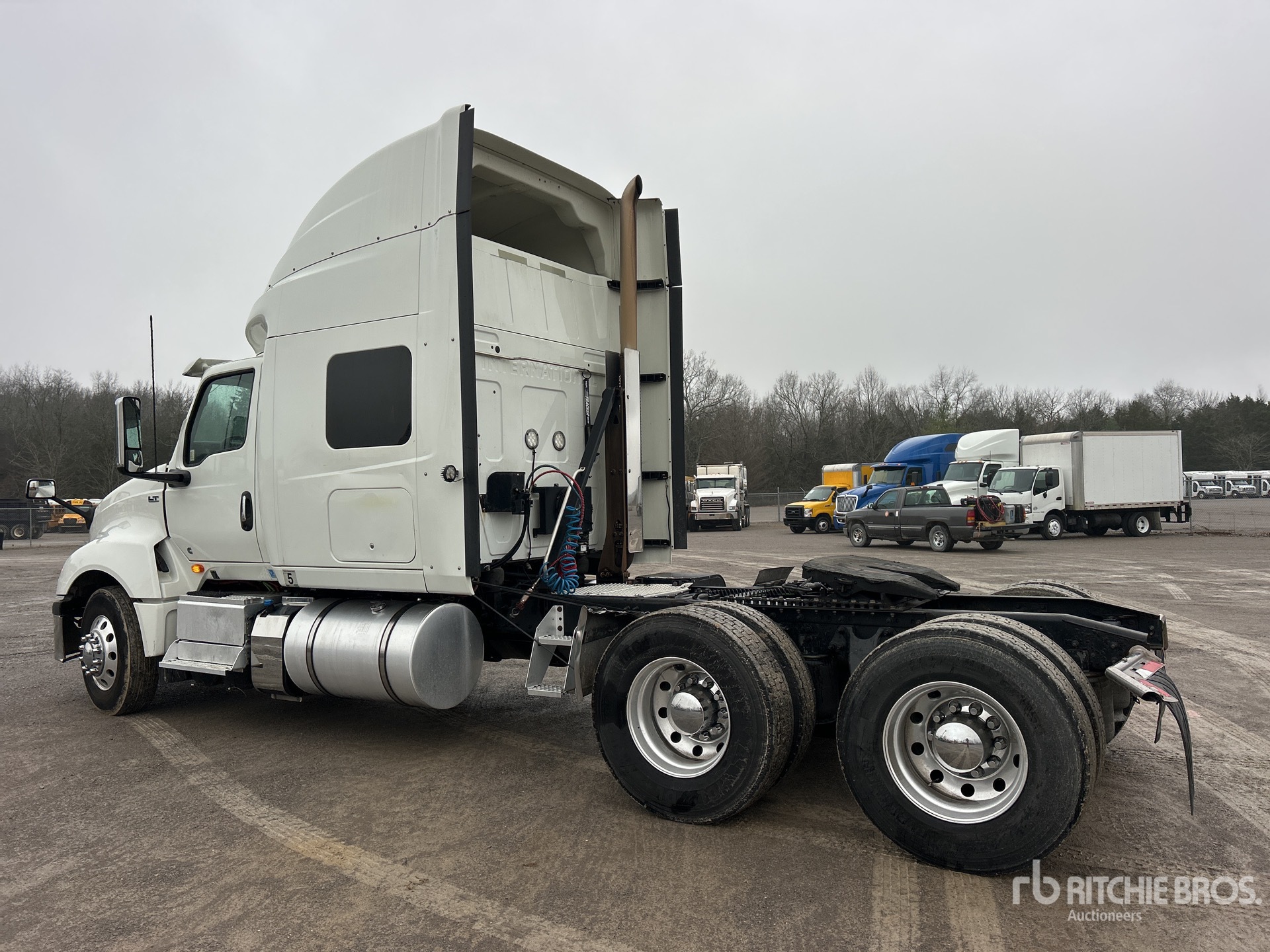 General Appearance with Image, coin arrière gauche