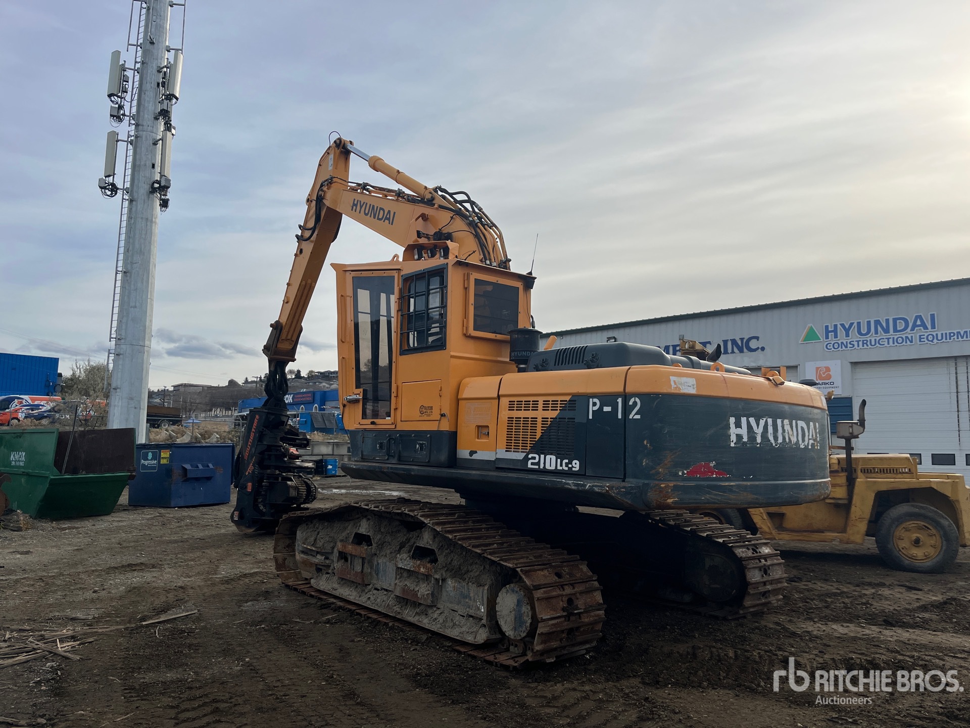 Aspect général with Image, coin arrière gauche