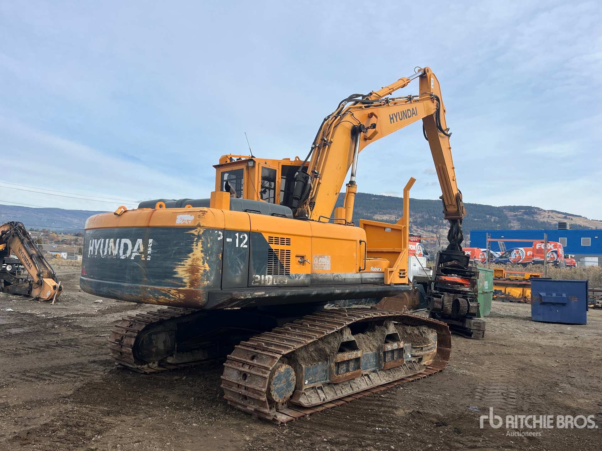 Aspect général with Image, coin arrière droit