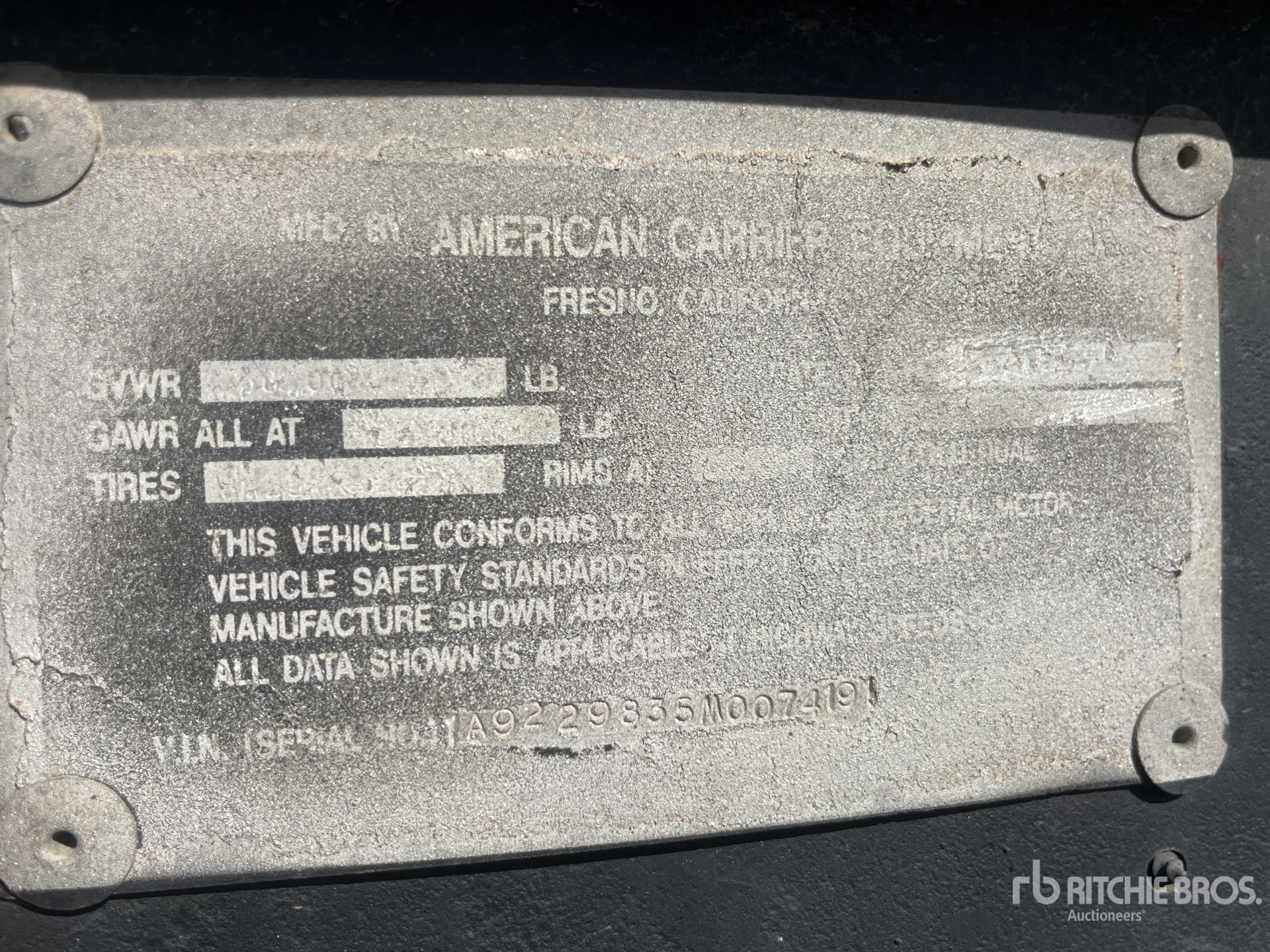 General Appearance with Serial Number / VIN