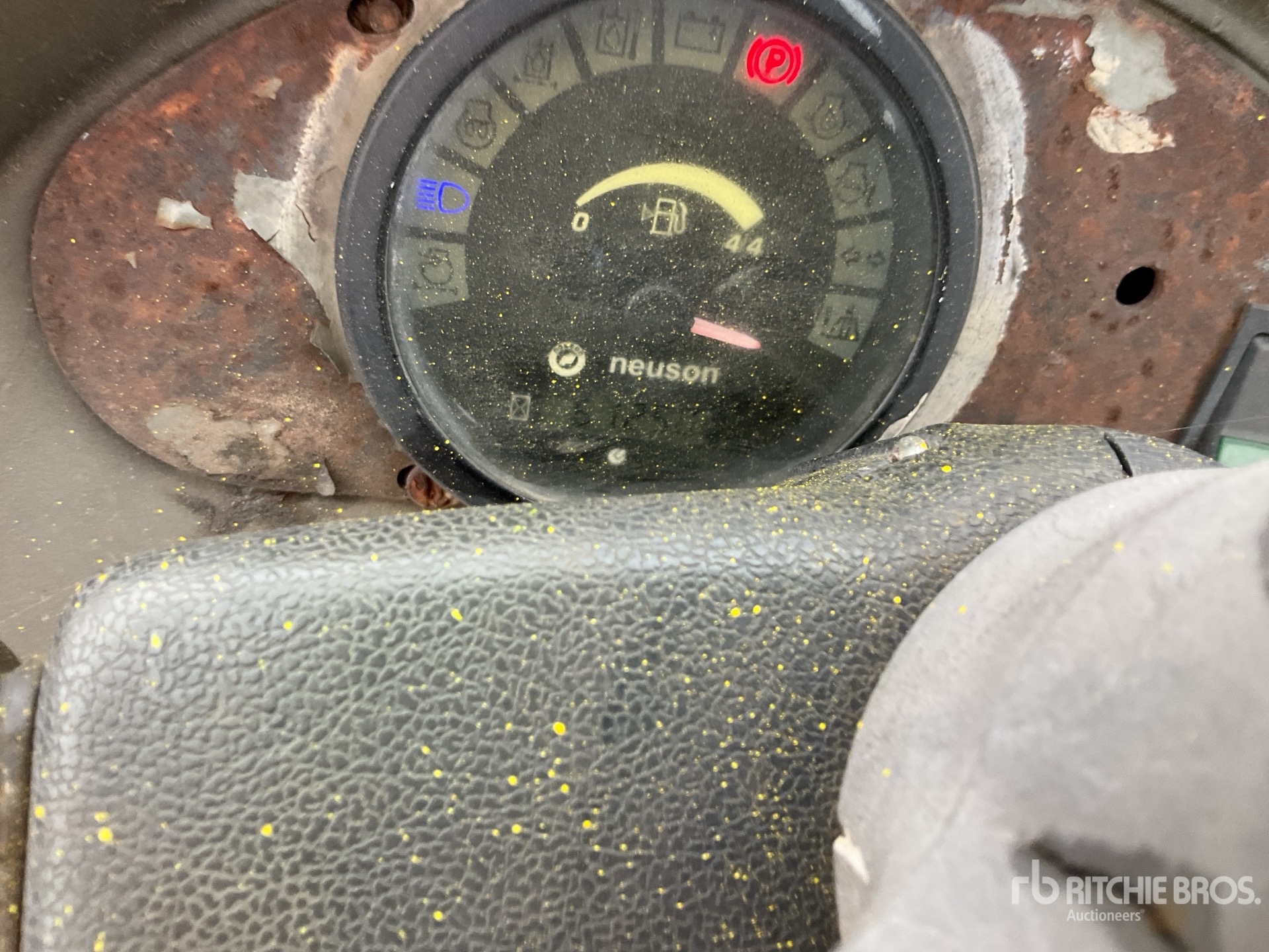 General Appearance with Hour Meter / Odometer