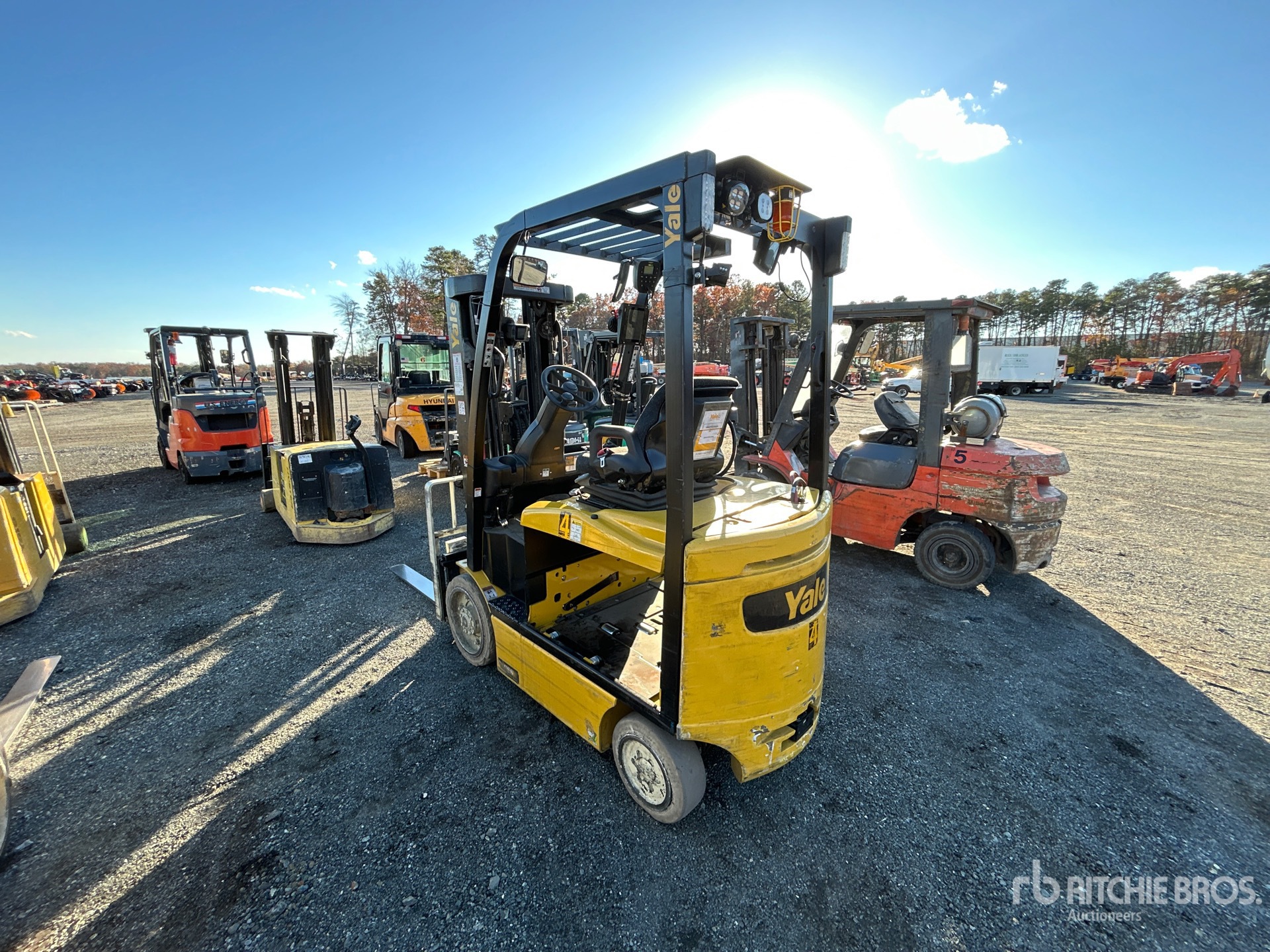 Aspect général with Image, coin arrière gauche