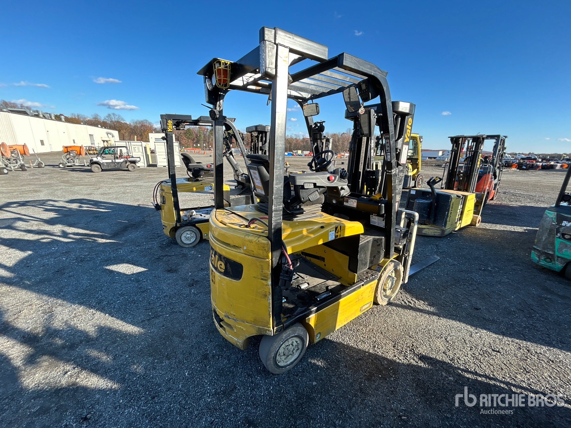 Aspect général with Image, coin arrière droit