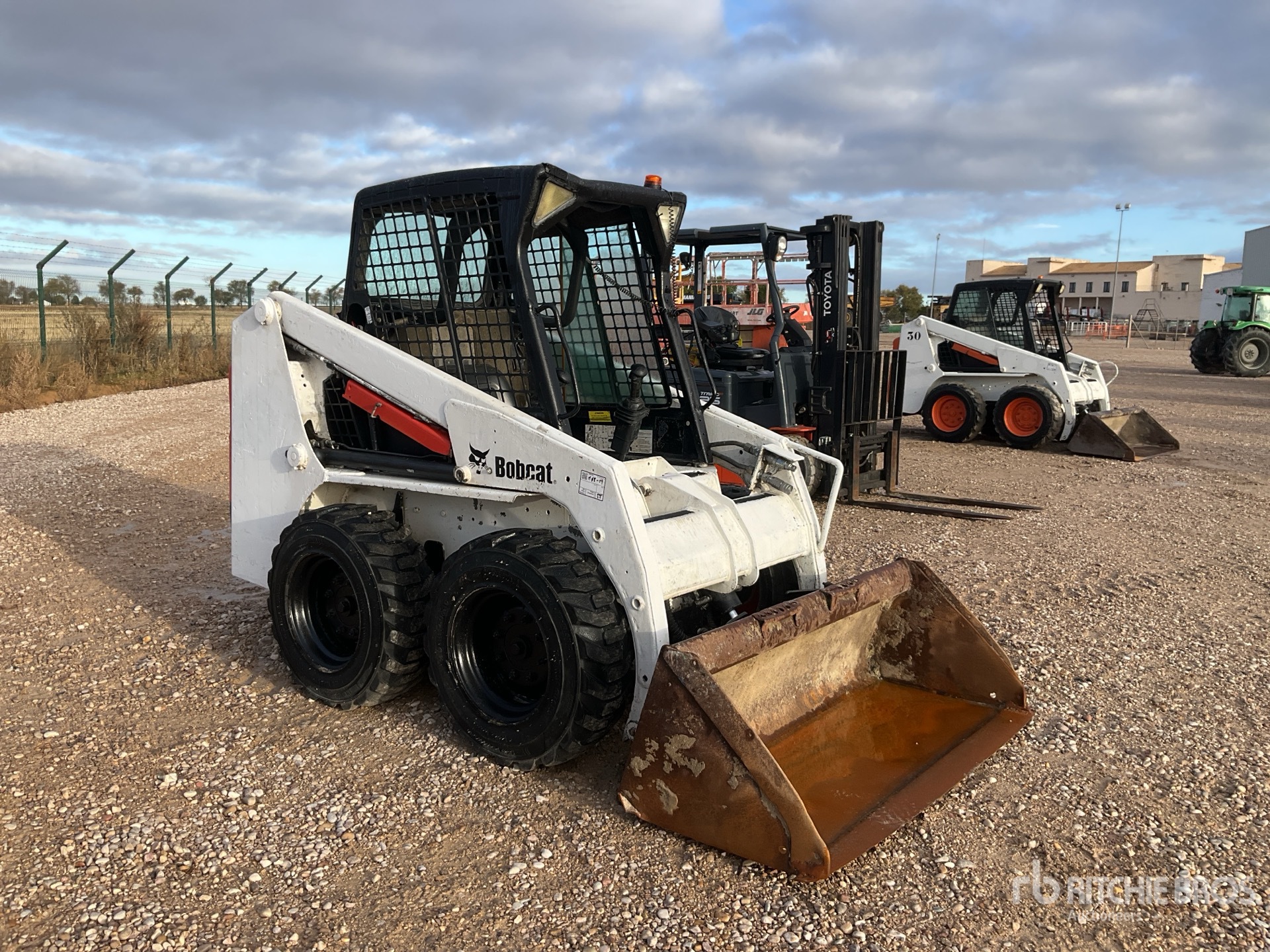 General Appearance with Picture, Right Front Corner