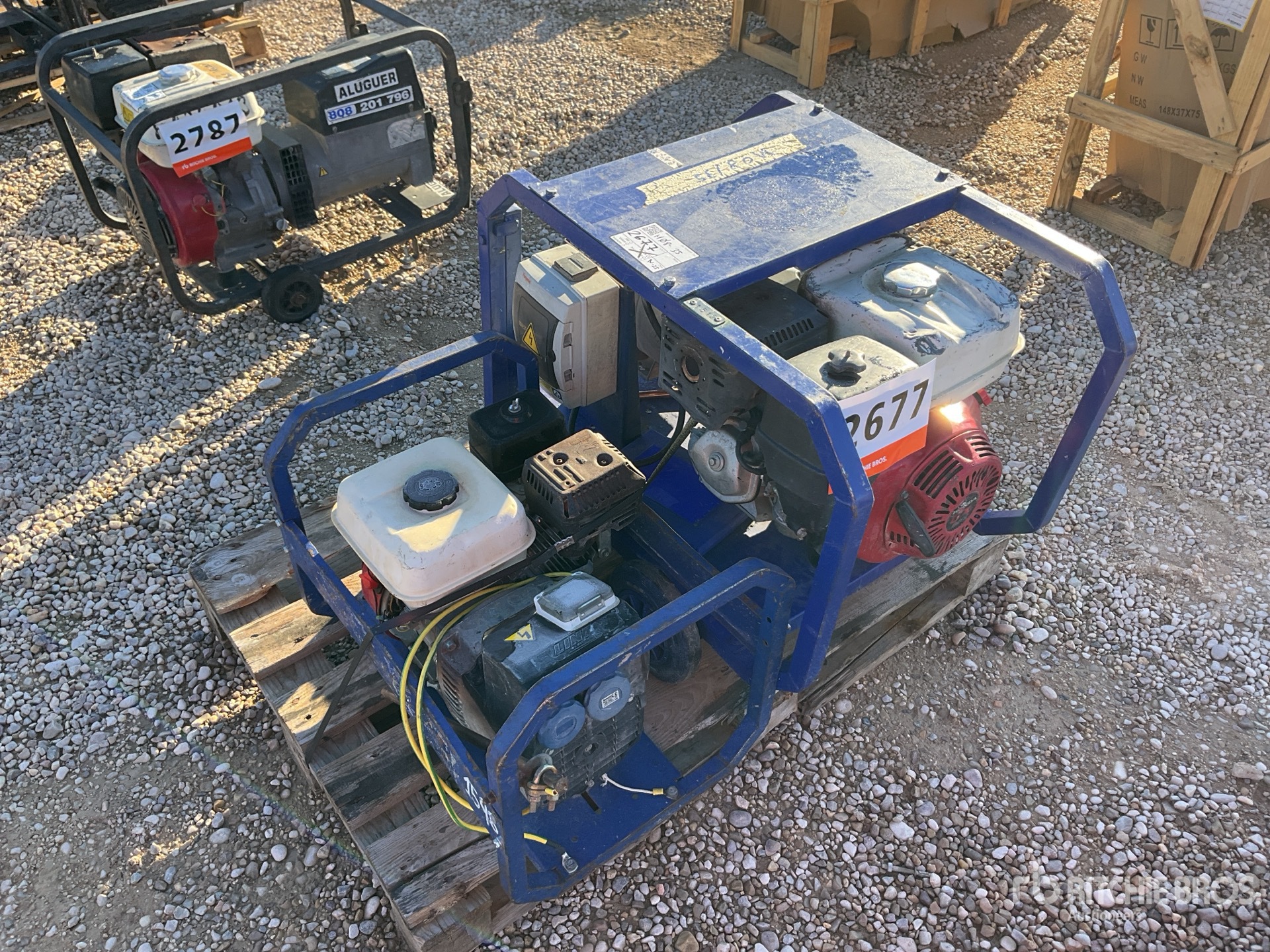 General Appearance with Picture, Left Front Corner