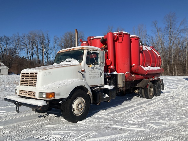 1999 International 6x4 Vacuum Tanker Truck
