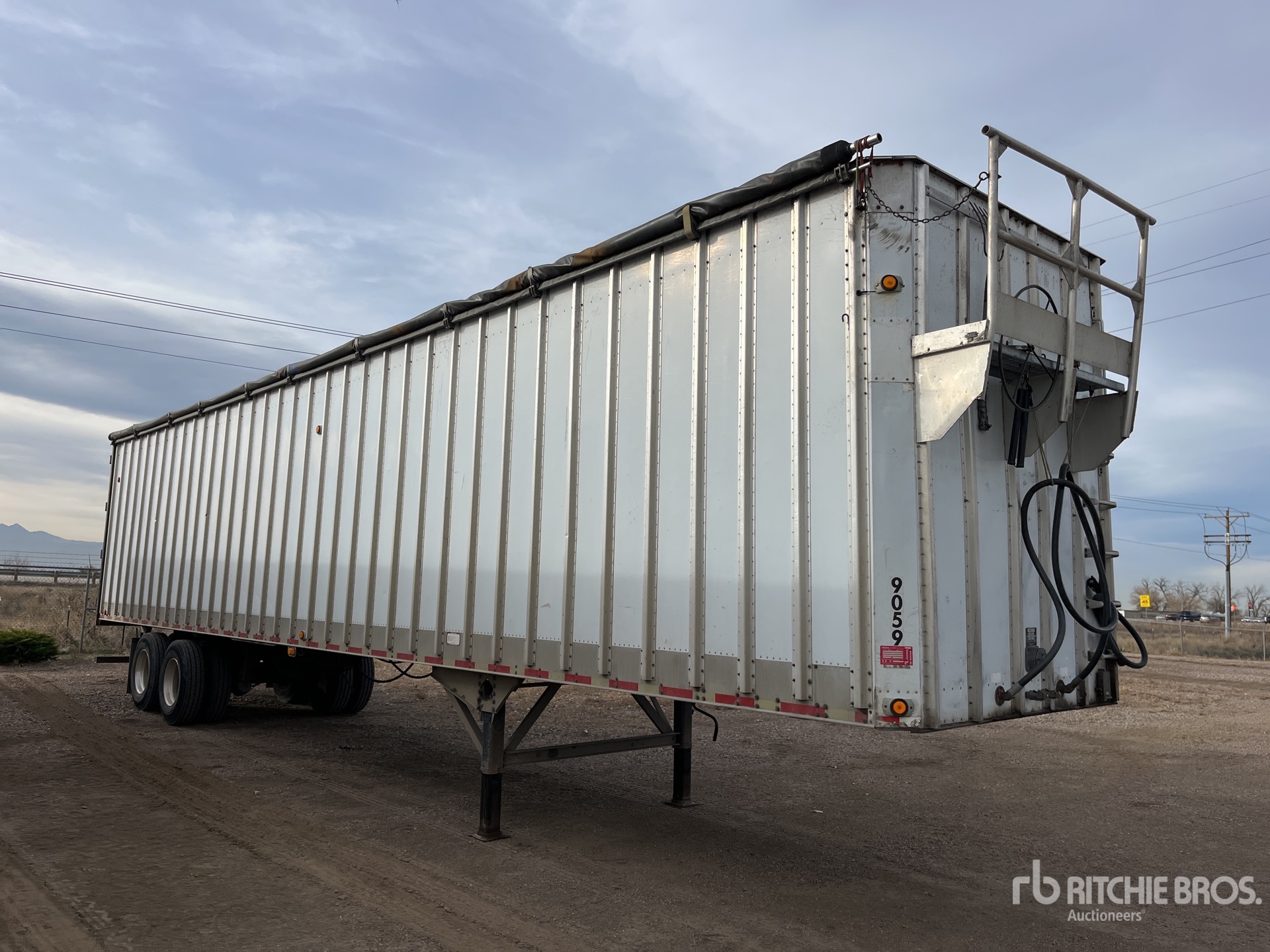 General Appearance with Imagen: esquina delantera derecha