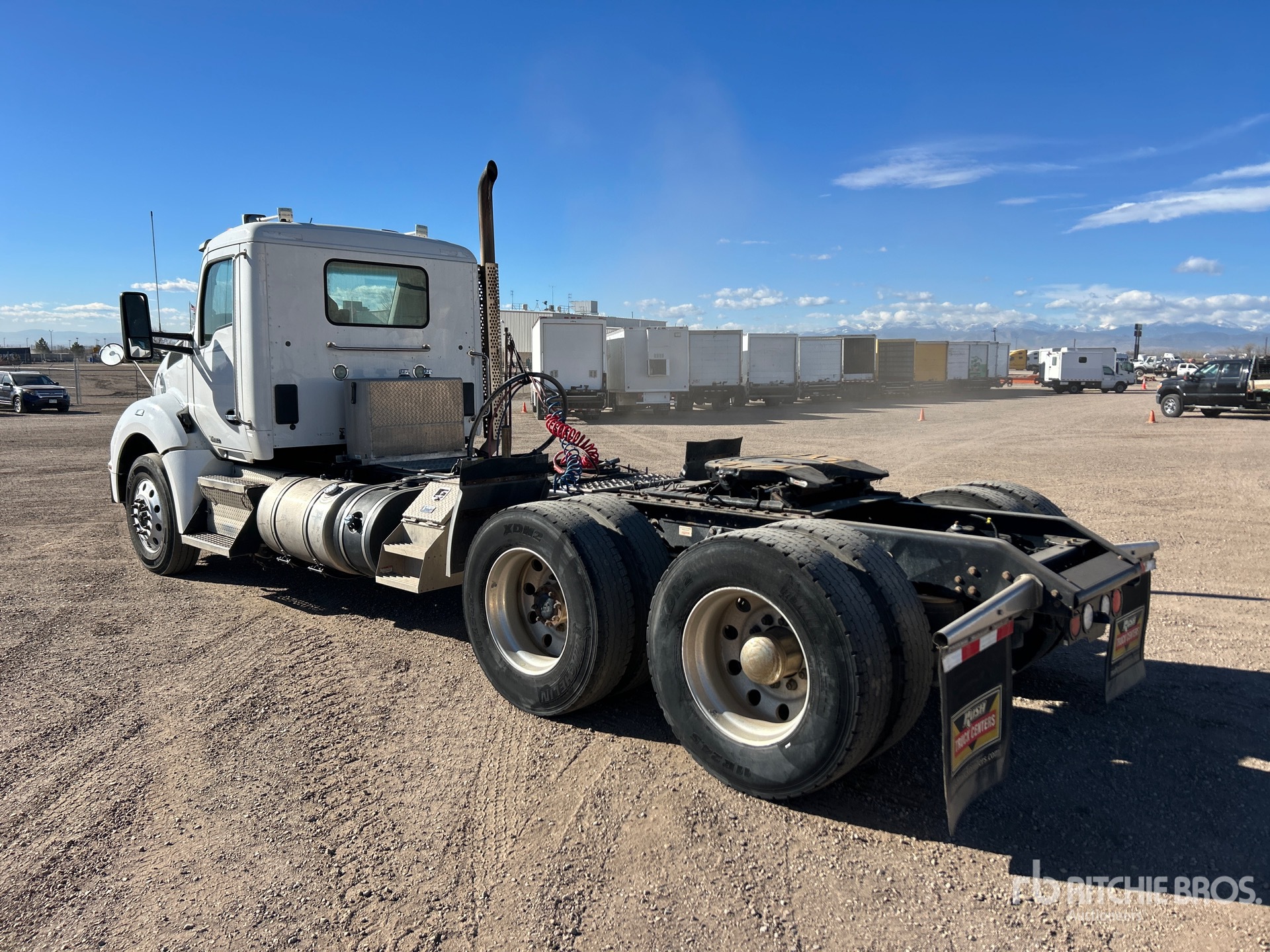 General Appearance with Imagen: esquina trasera izquierda