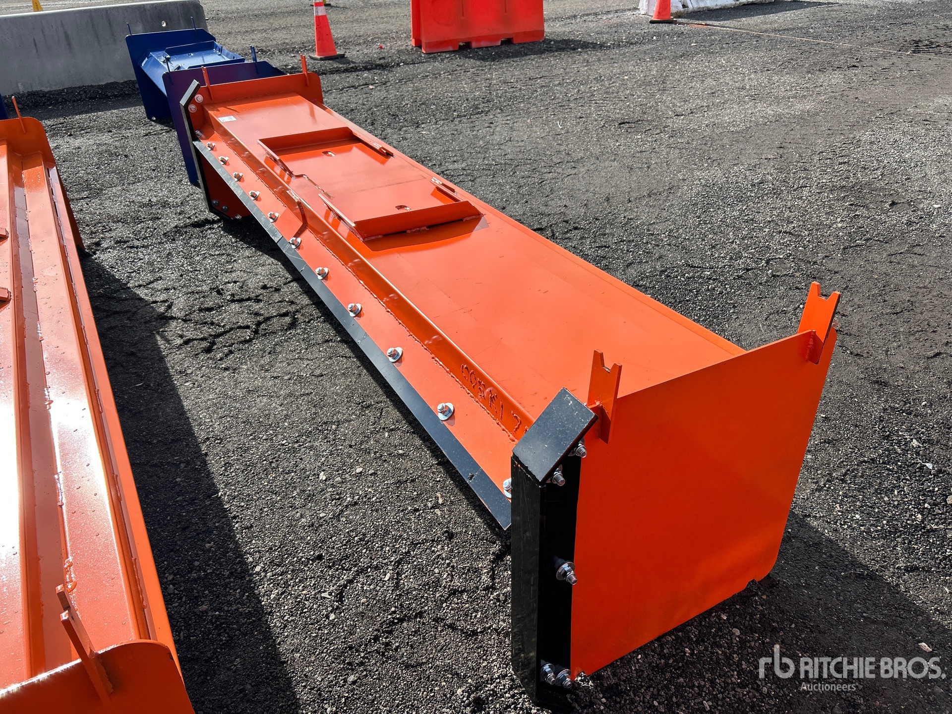 General Appearance with Image, coin avant gauche