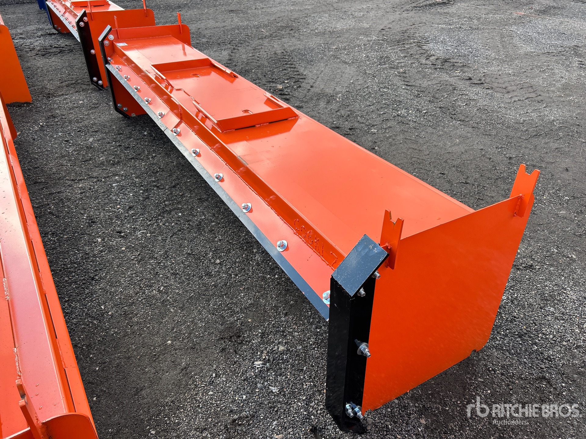 General Appearance with Image, coin avant gauche