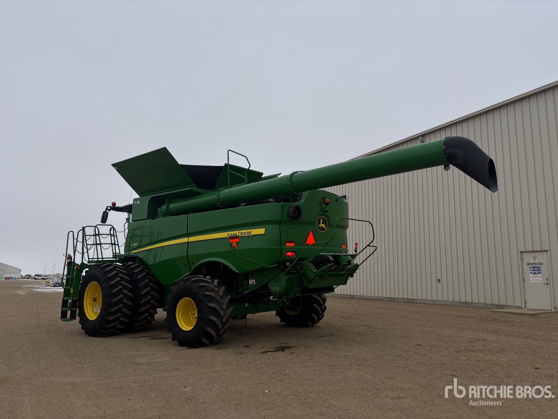 General Appearance with Imagen: esquina trasera izquierda