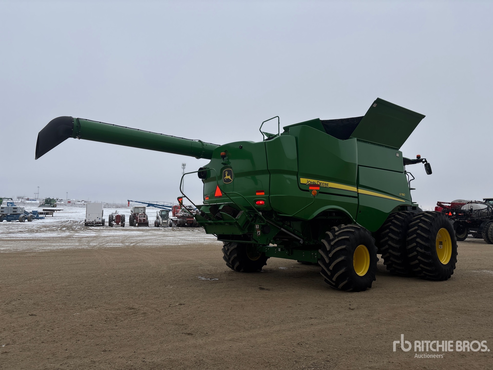 General Appearance with Imagen: esquina trasera derecha