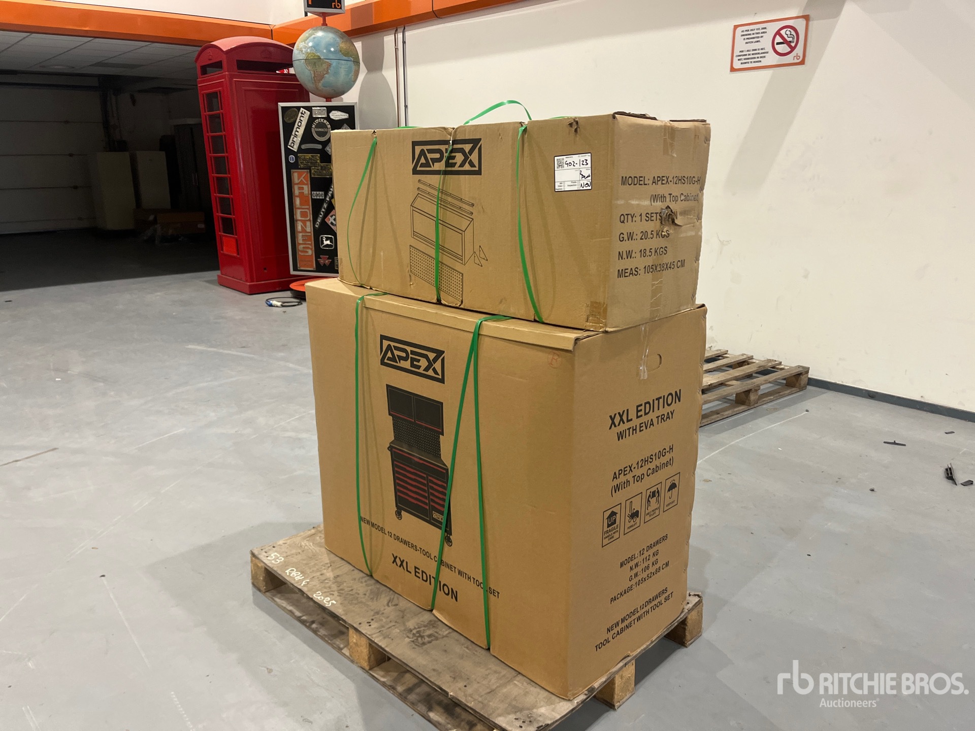 General Appearance with Picture, Left Rear Corner