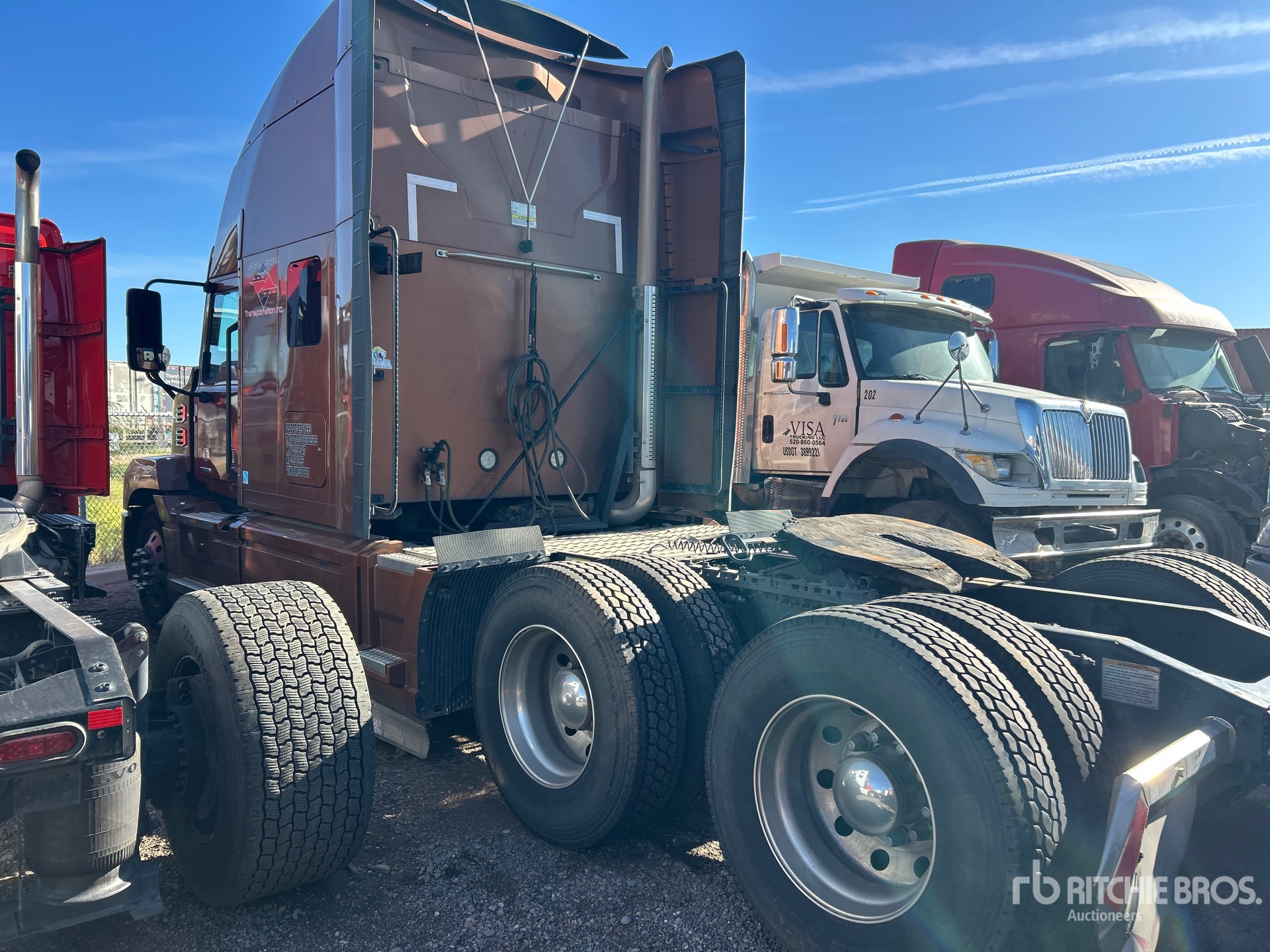 Aspect général with Image, coin arrière gauche