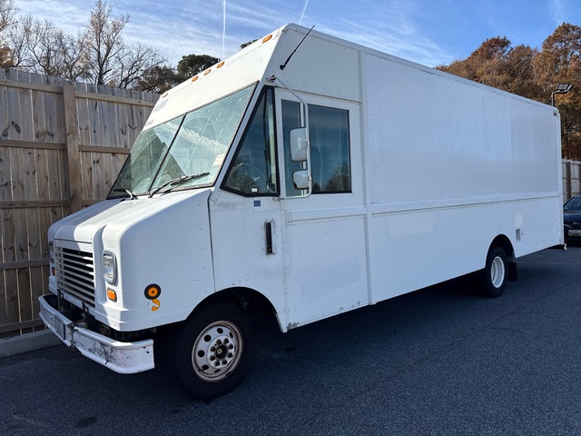 2006 Ford Gen 1 4x2 Step Van (Inoperable)