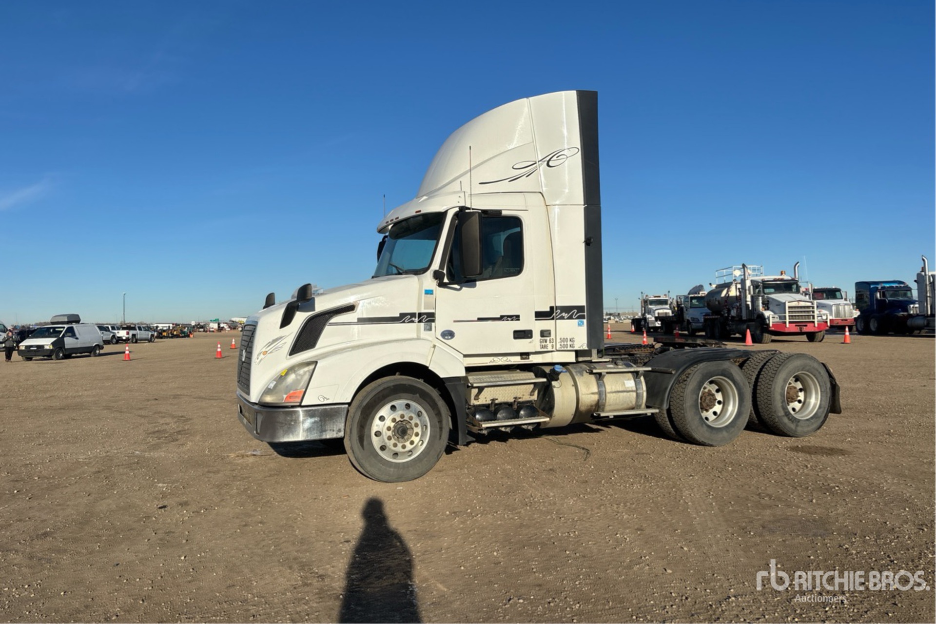 General Appearance with Picture, Left Front Corner