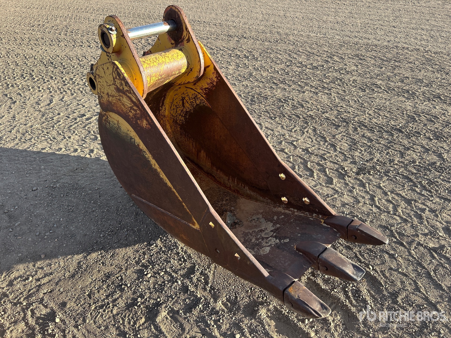 Aspect général with Image, coin avant droit