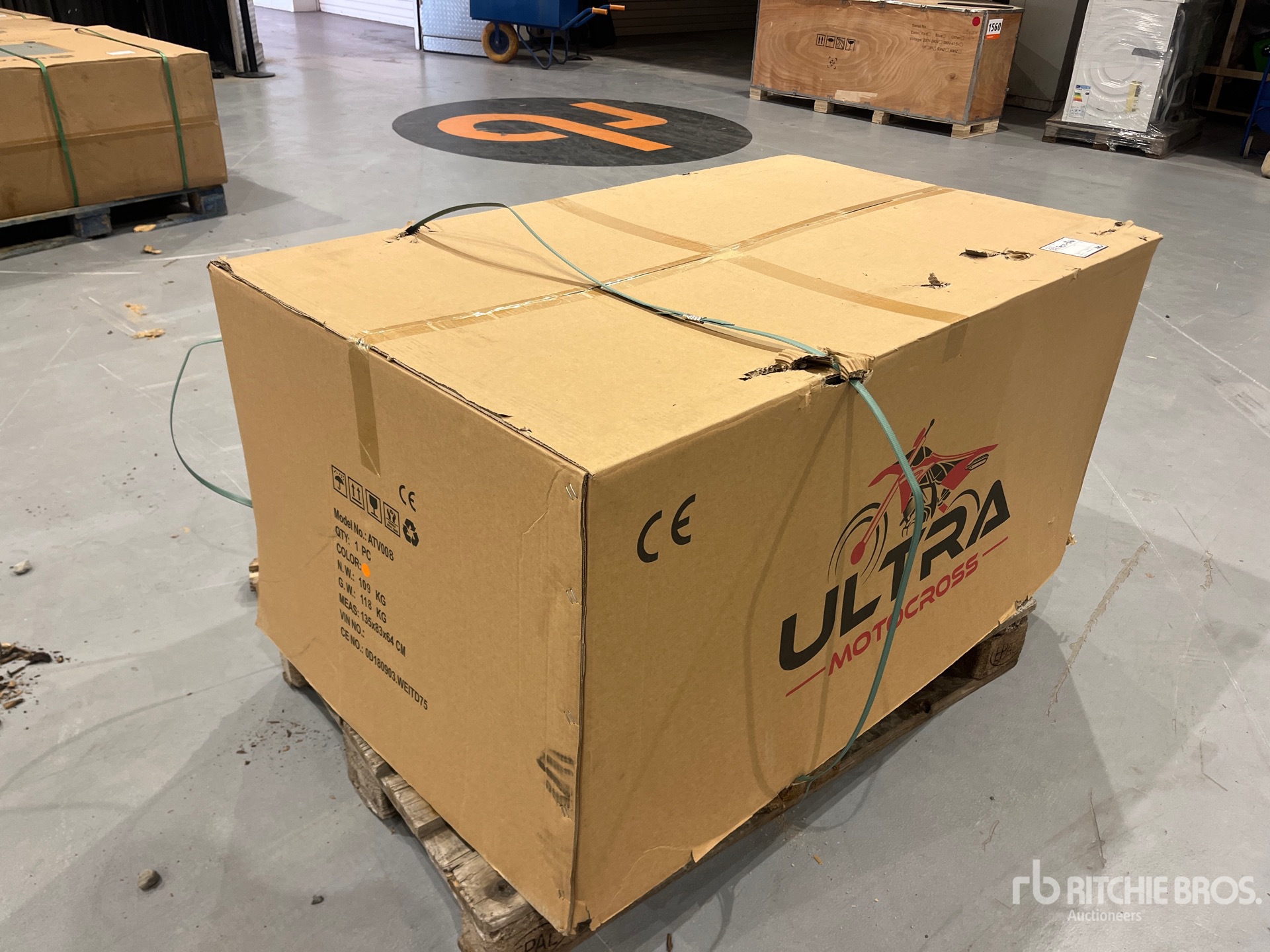 General Appearance with Foto, angolo anteriore sinistro