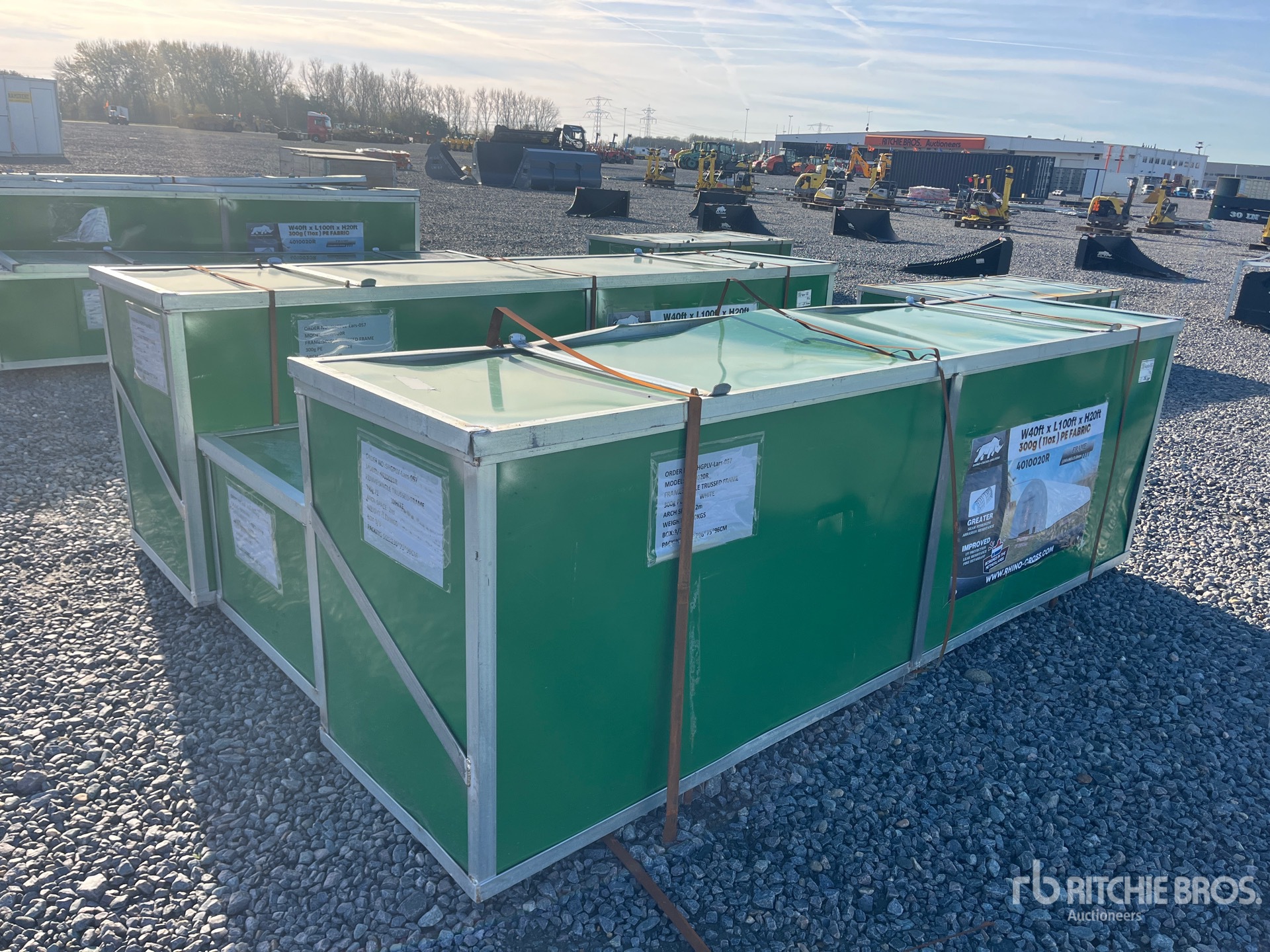 General Appearance with Picture, Right Front Corner