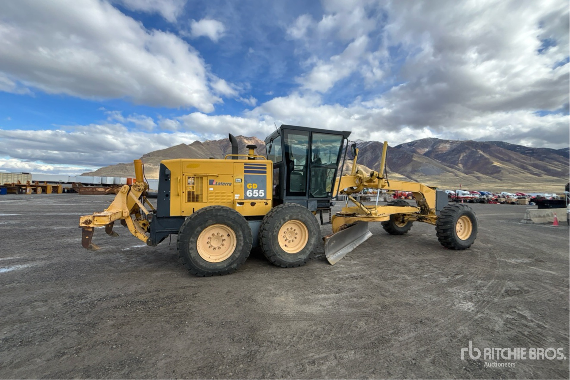 General Appearance with Imagen: esquina trasera derecha