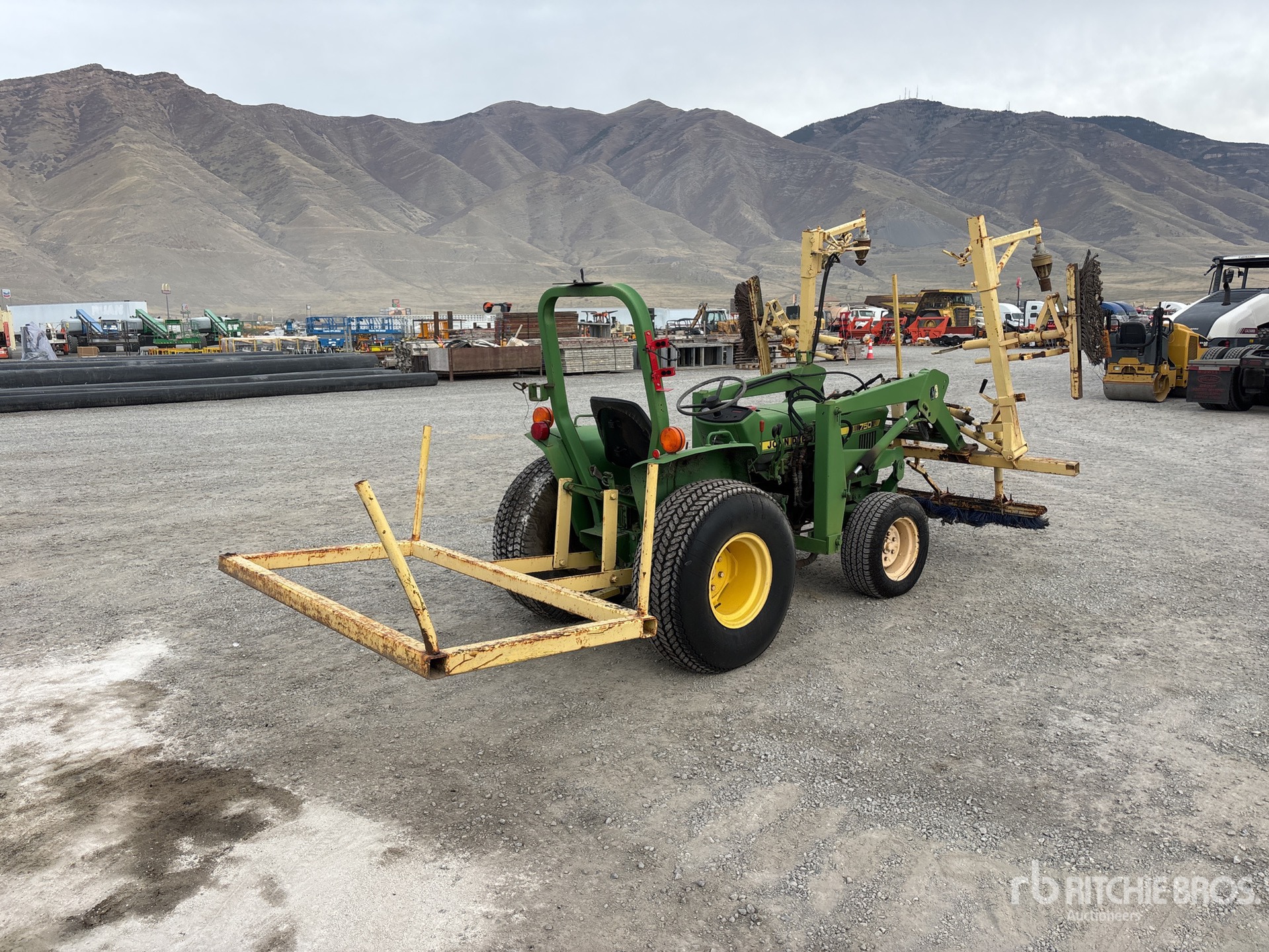 General Appearance with Imagen: esquina trasera derecha