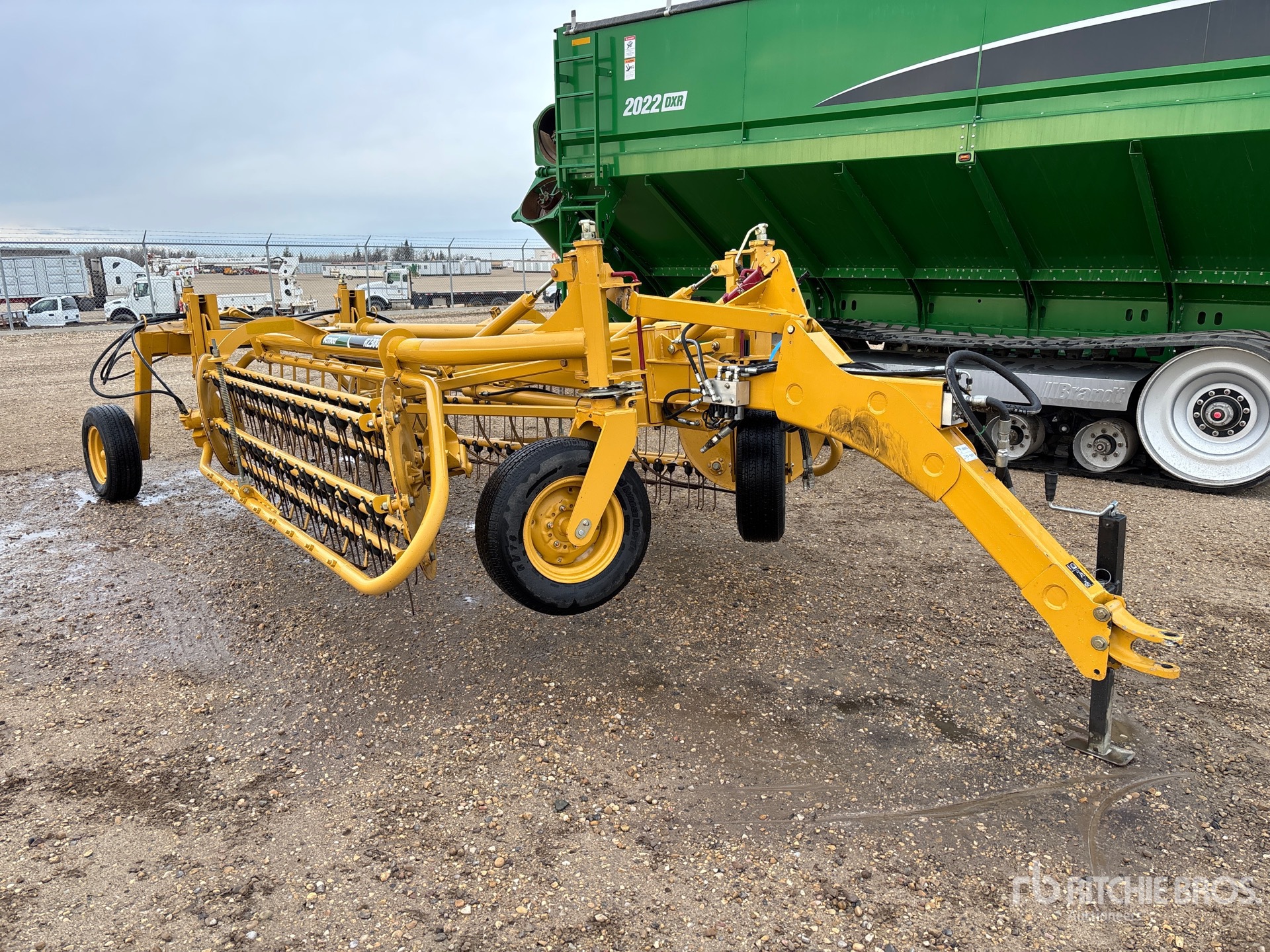 General Appearance with Imagen: esquina delantera derecha