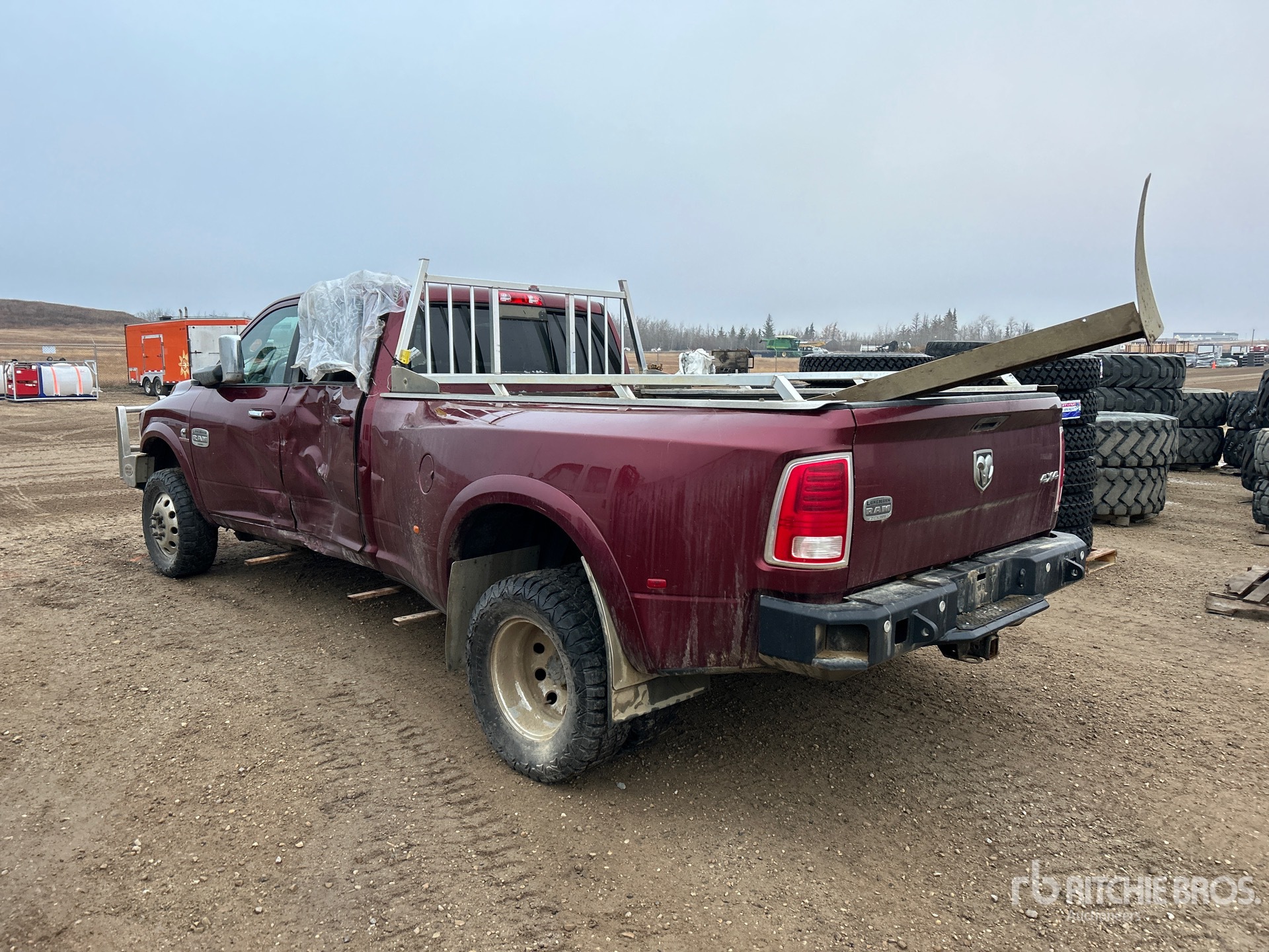 General Appearance with Bild, Ecke hinten links