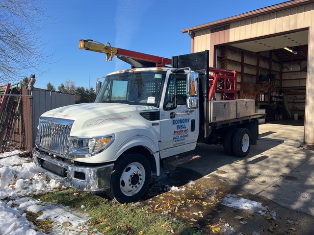RAWSON-KOENIG 08HUU-4LCSL 8000 lb Straight Boom on 2013 International TerraStar 4x2 Boom Truck RAWSON-KOENIG 08HUU-4LCSL 8000 lb Straight Boom on 2013 International TerraStar 4x2 Boom Truck