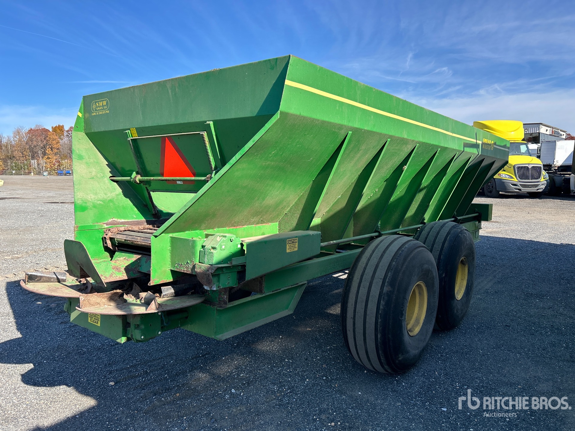 General Appearance with Foto, angolo anteriore sinistro